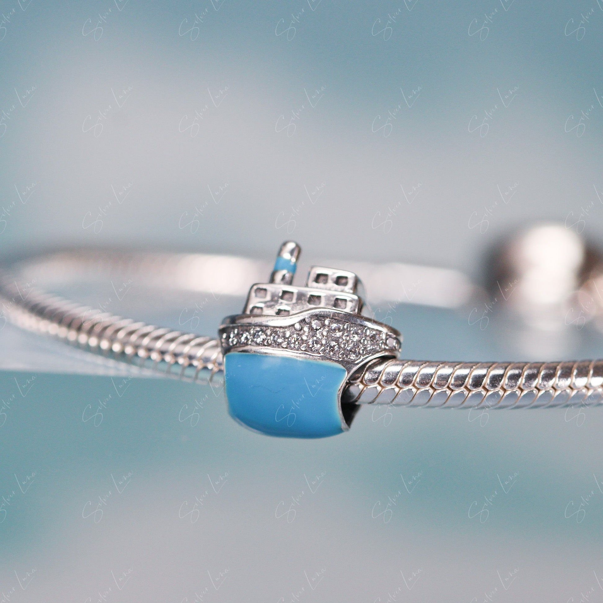 cruise ship charm