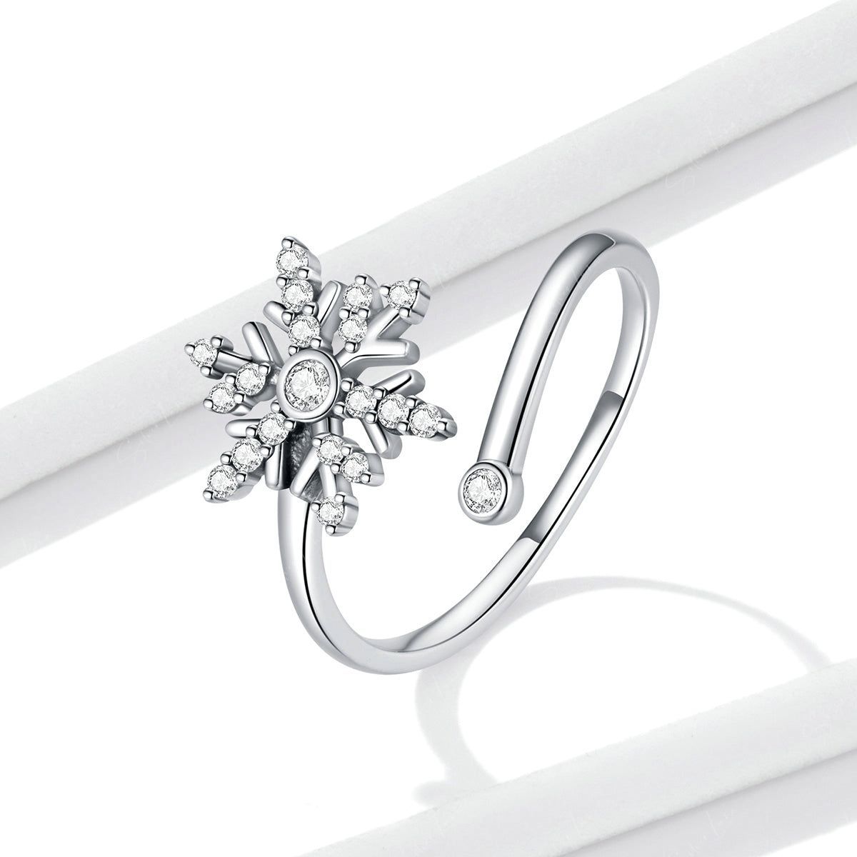silver snowflake ring