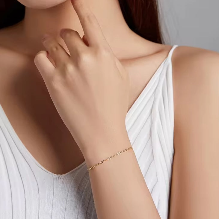 Minimalist link chain bracelet in sterling silver