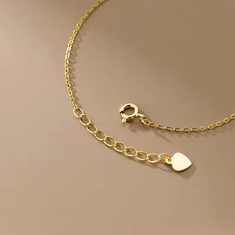 Dainty heart link chain bracelet in sterling silver