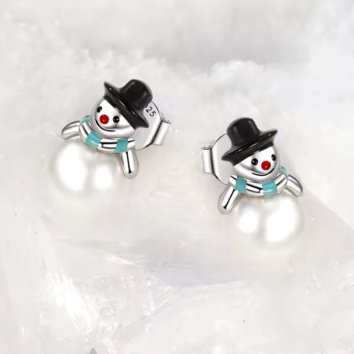 Christmas snowman peal stud earrings