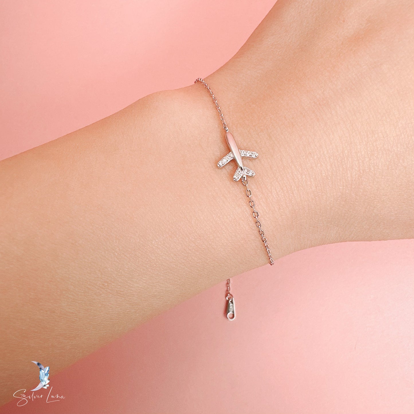 Simple airplane sterling silver bracelet