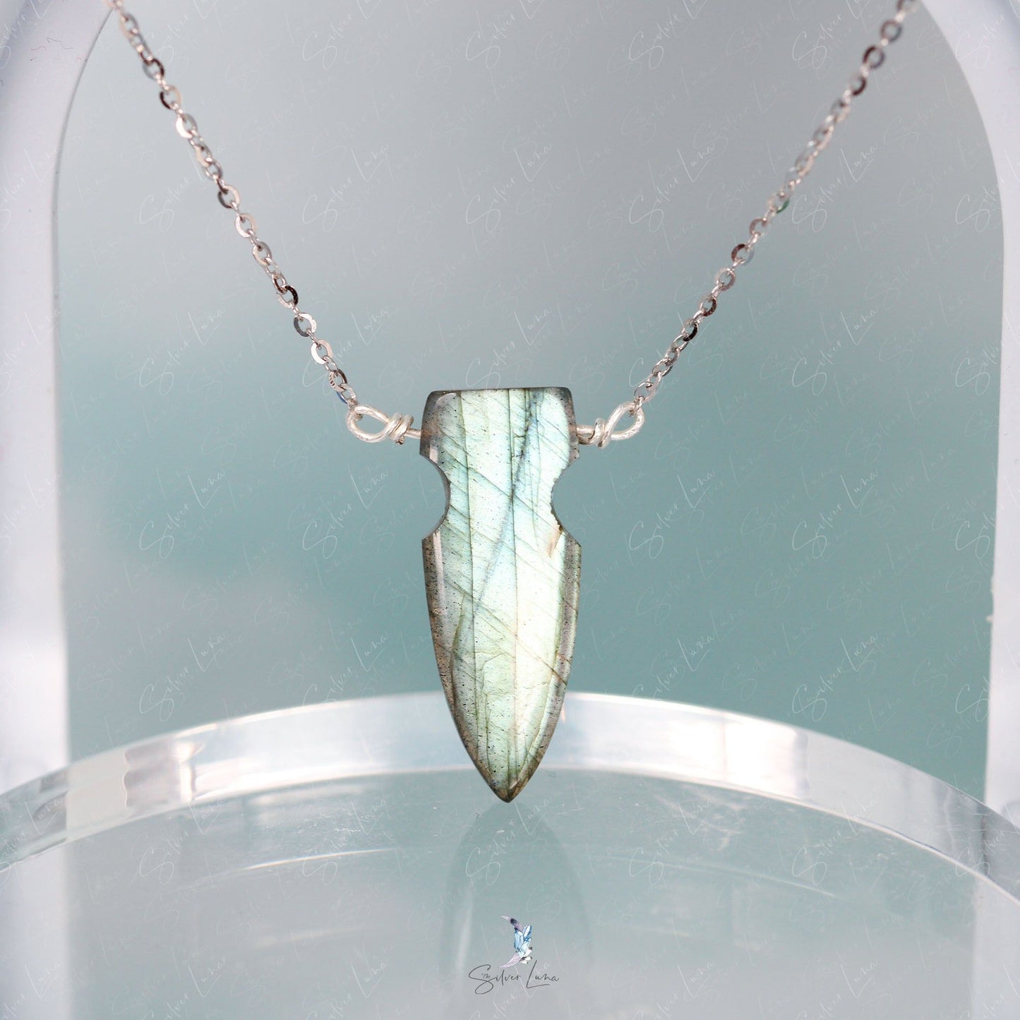 Labradorite pendant necklace