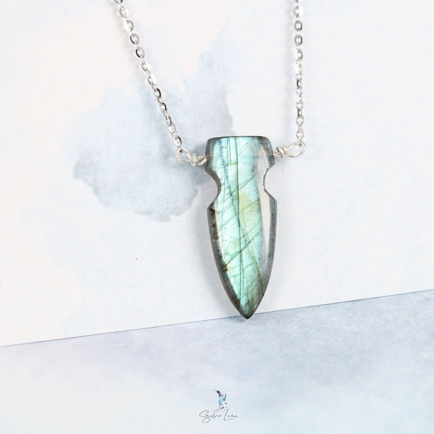 Labradorite pendant necklace