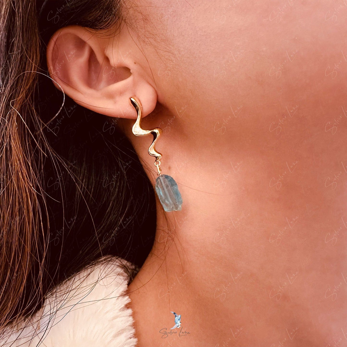 Fluorite nugget natural stone water droplet earrings