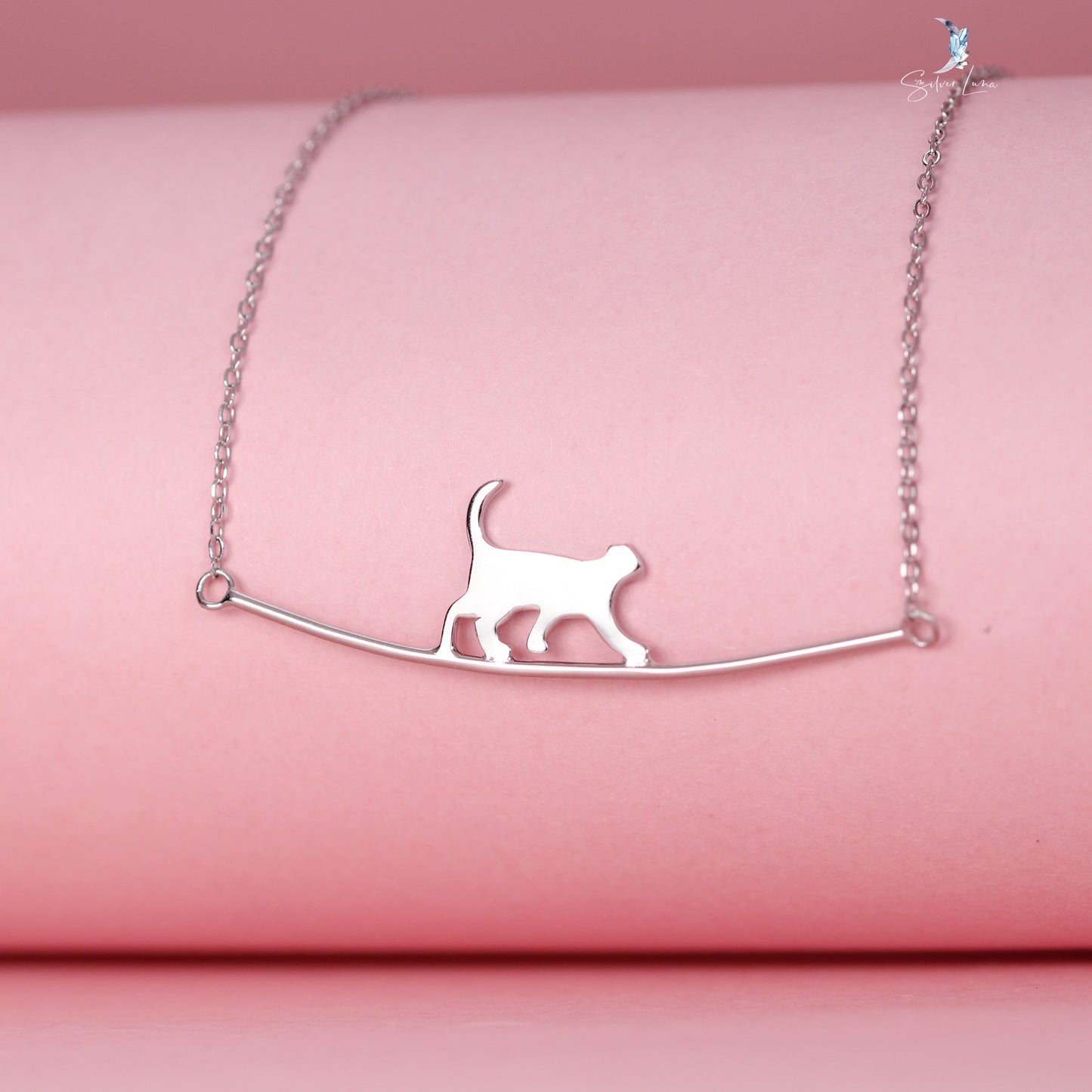 Cat walk pendant necklace in sterling silver