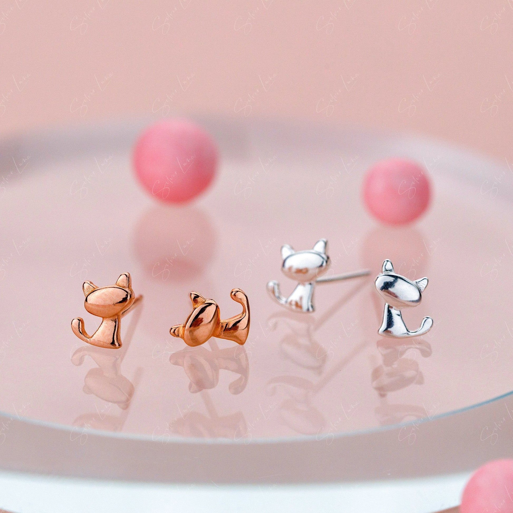 cute cat stud earrings