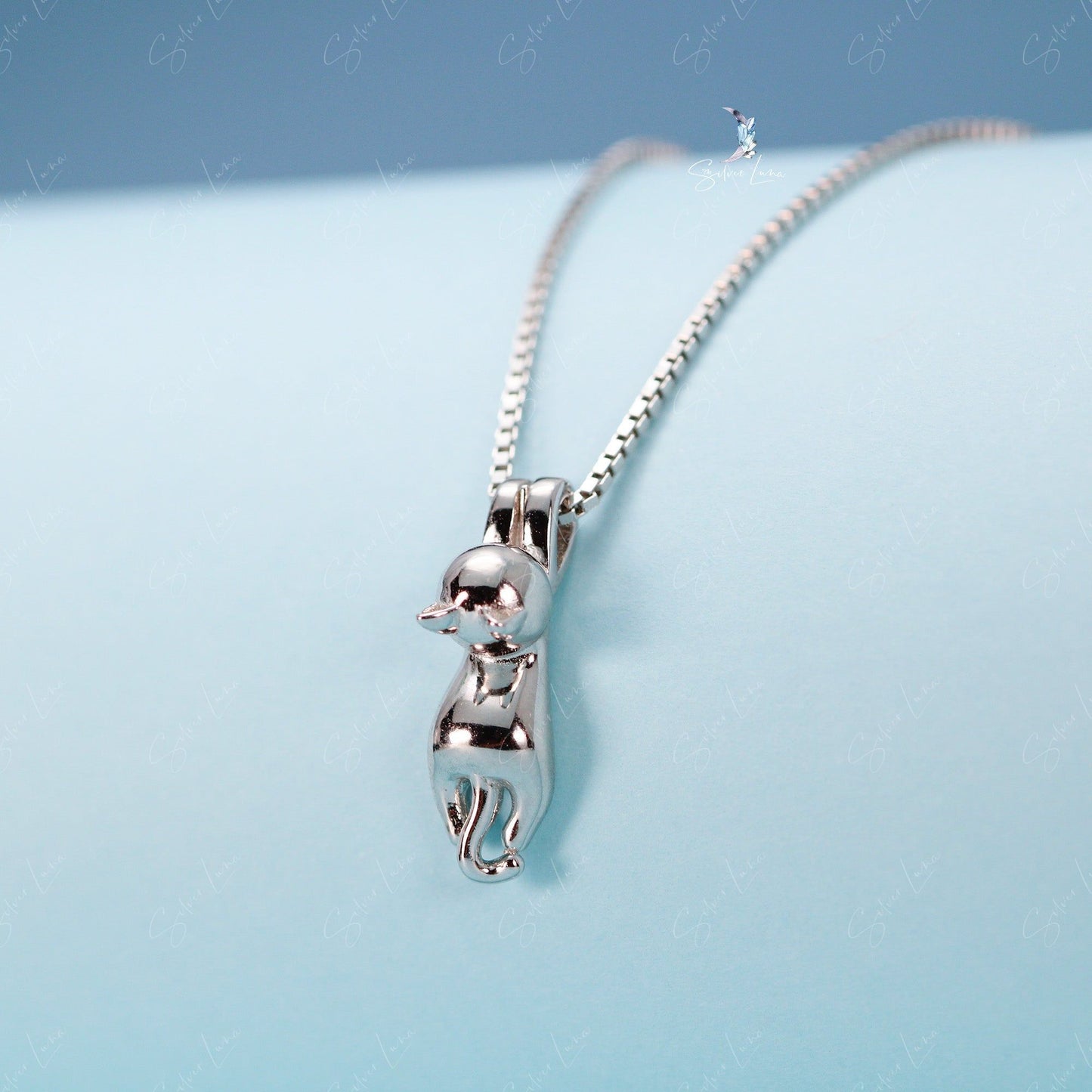 cute hanging cat pendant