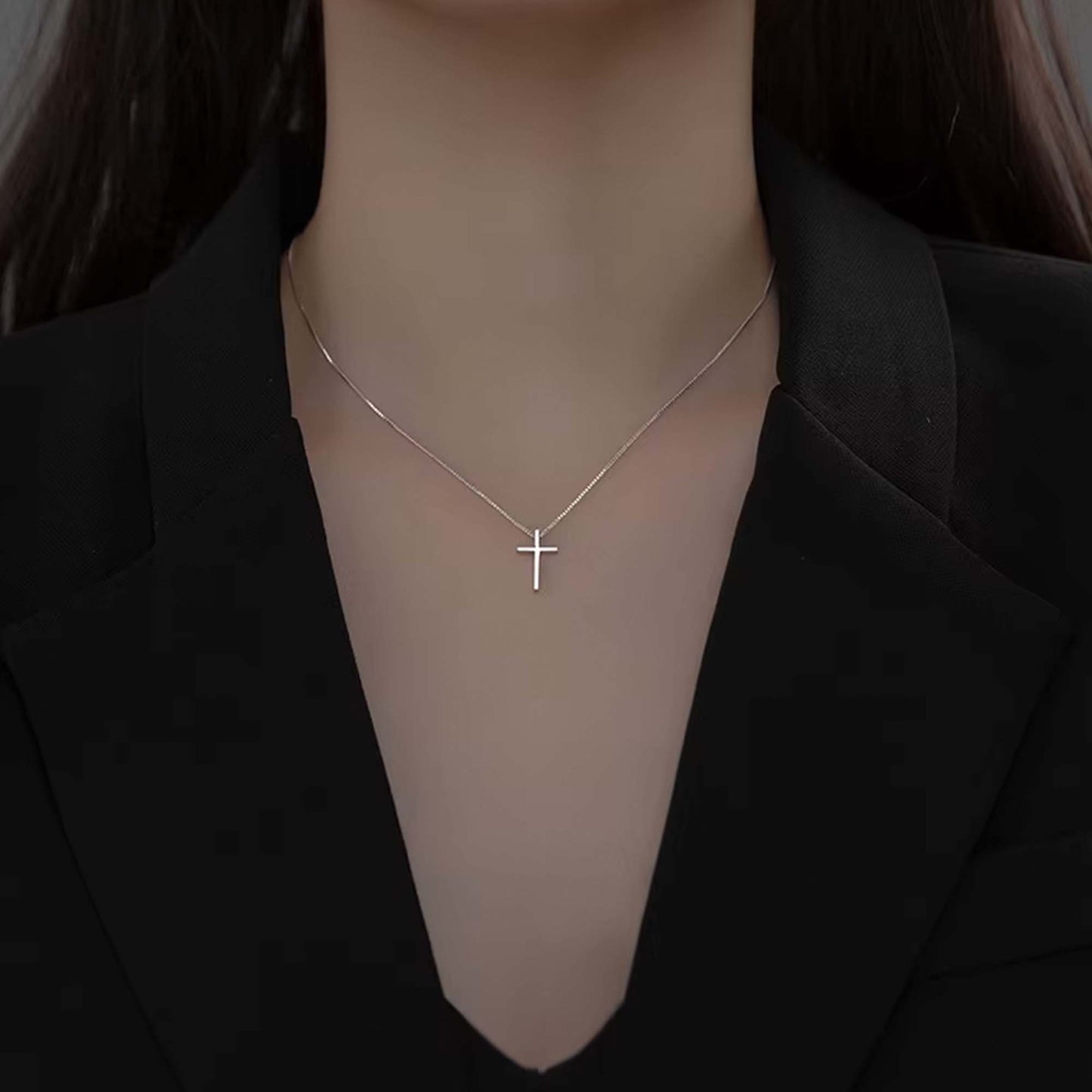 Minimalist cross sterling silver pendant necklace