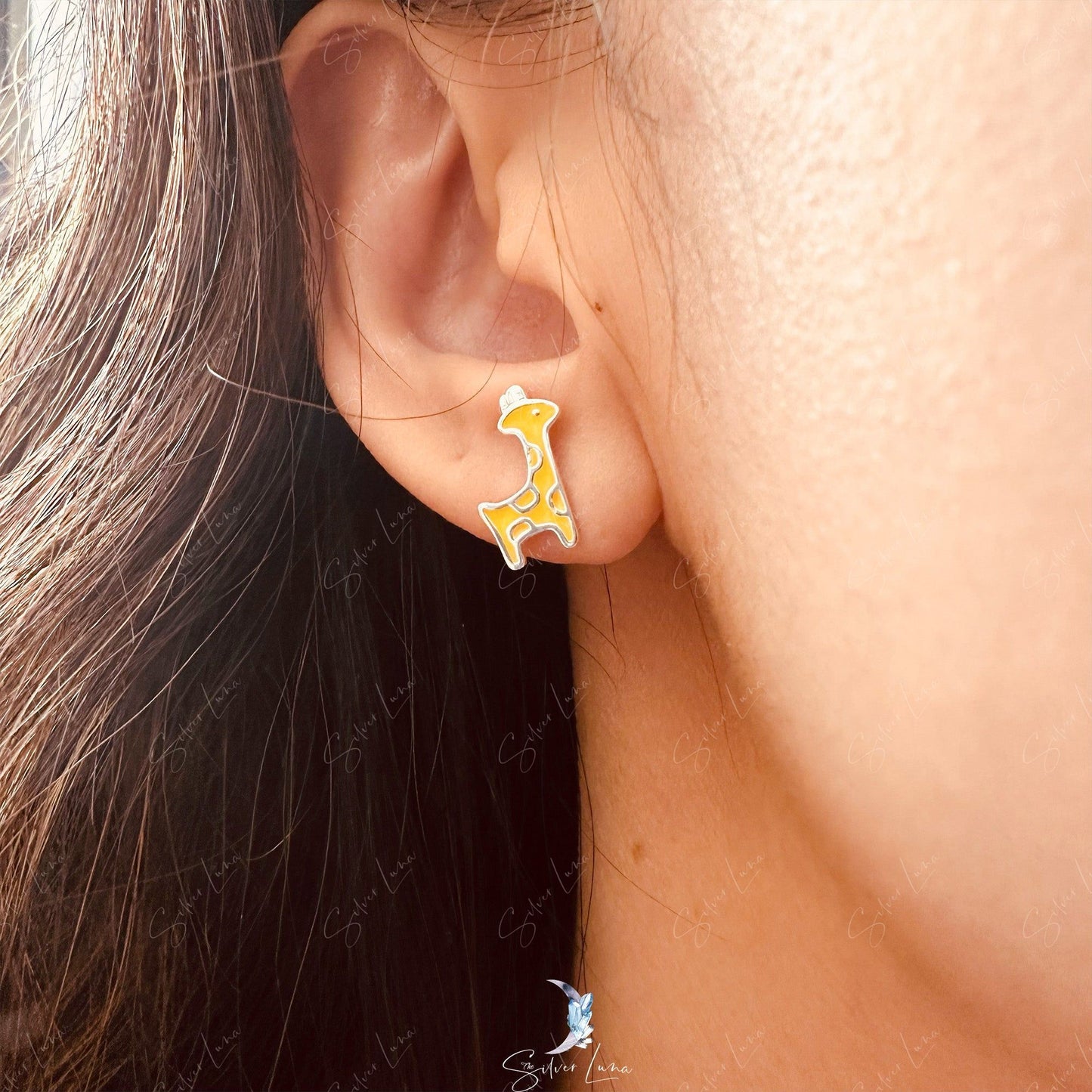 Cute giraffe silver animal stud earrings