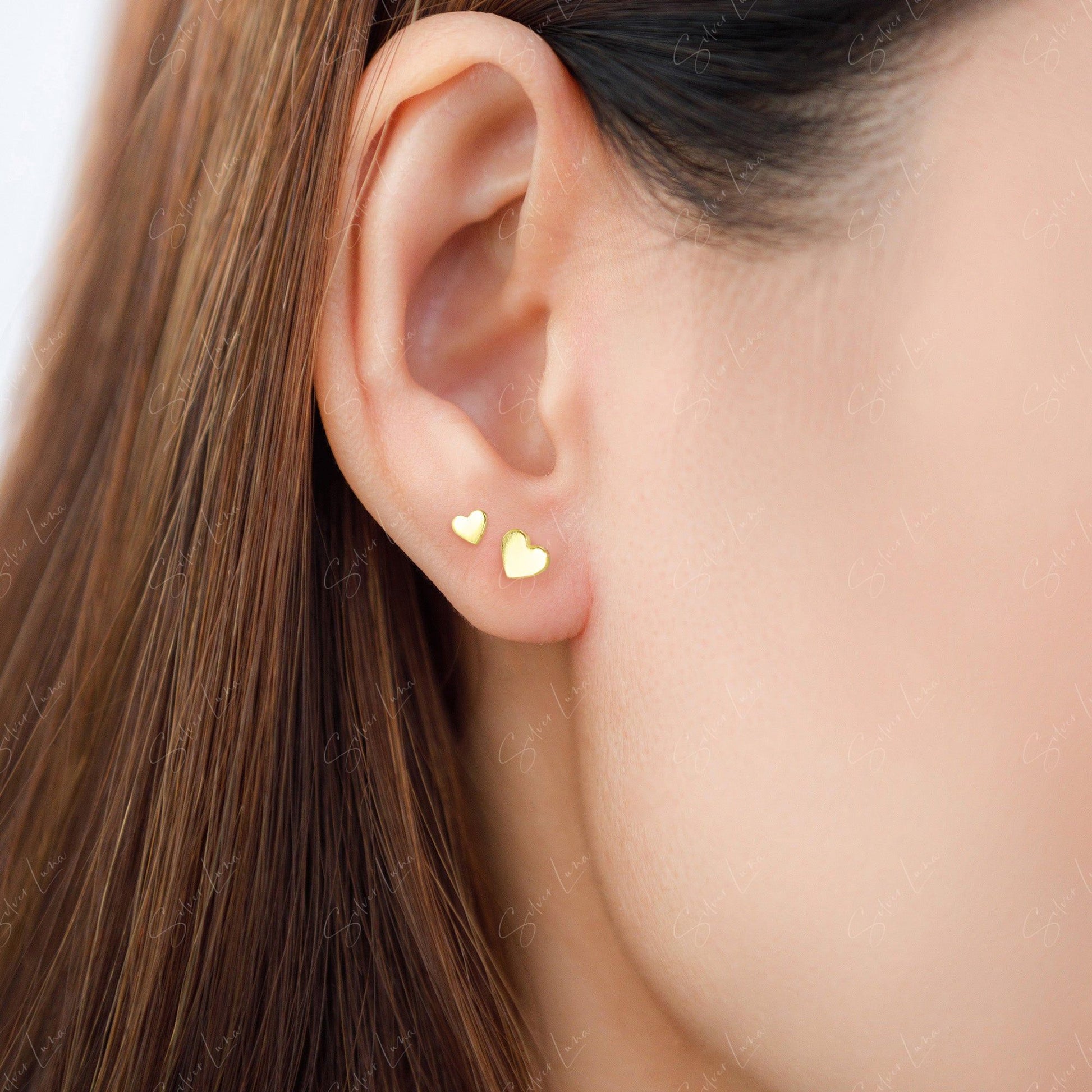 valentine heart stud earrings