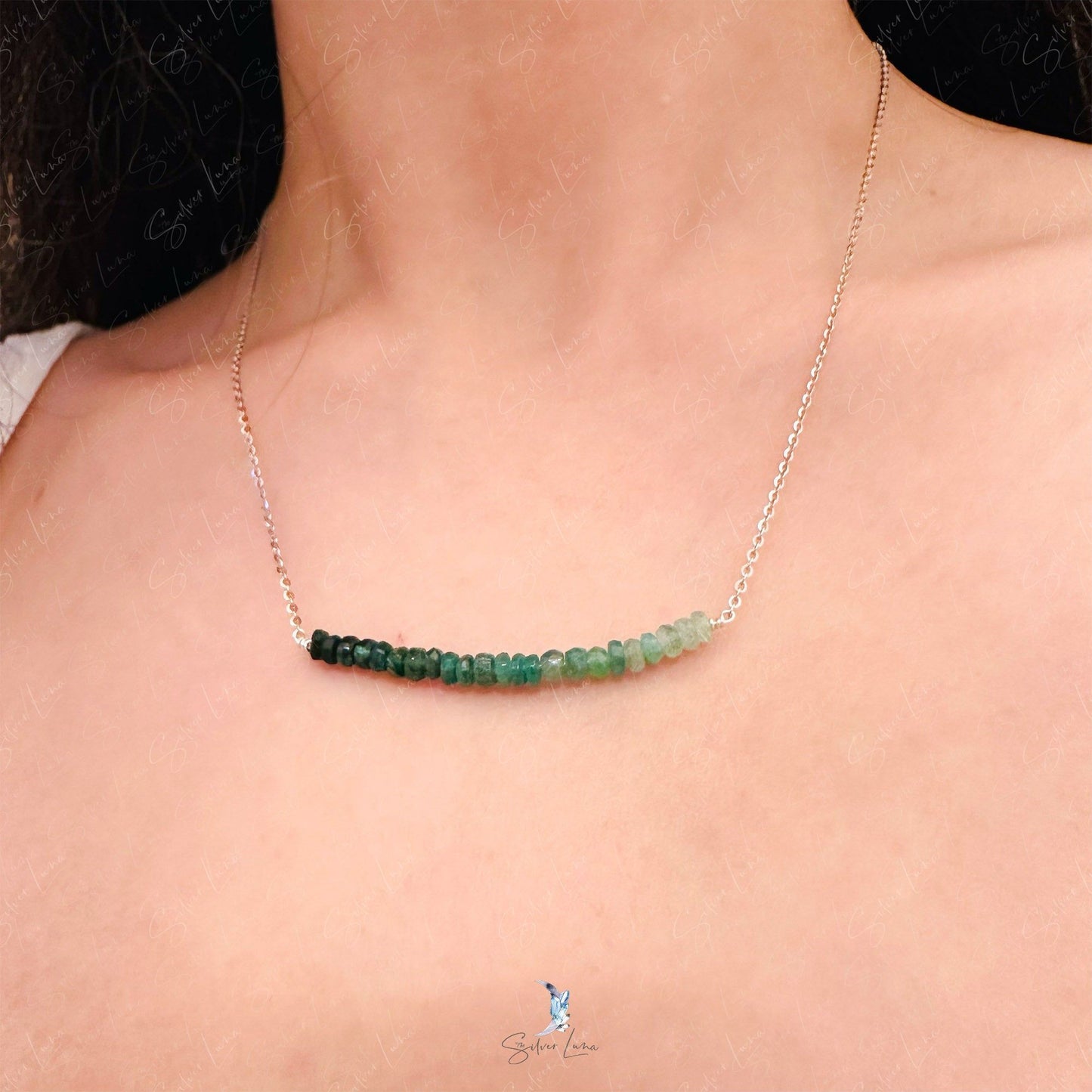 emerald gemstone row necklace