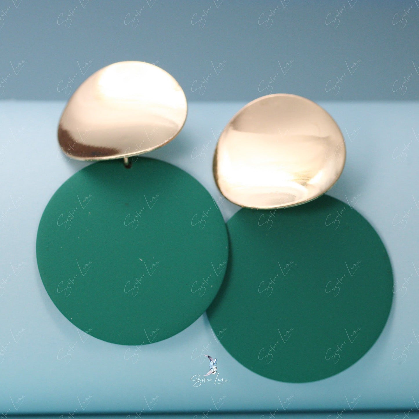 Abstract geometric circle statement earrings