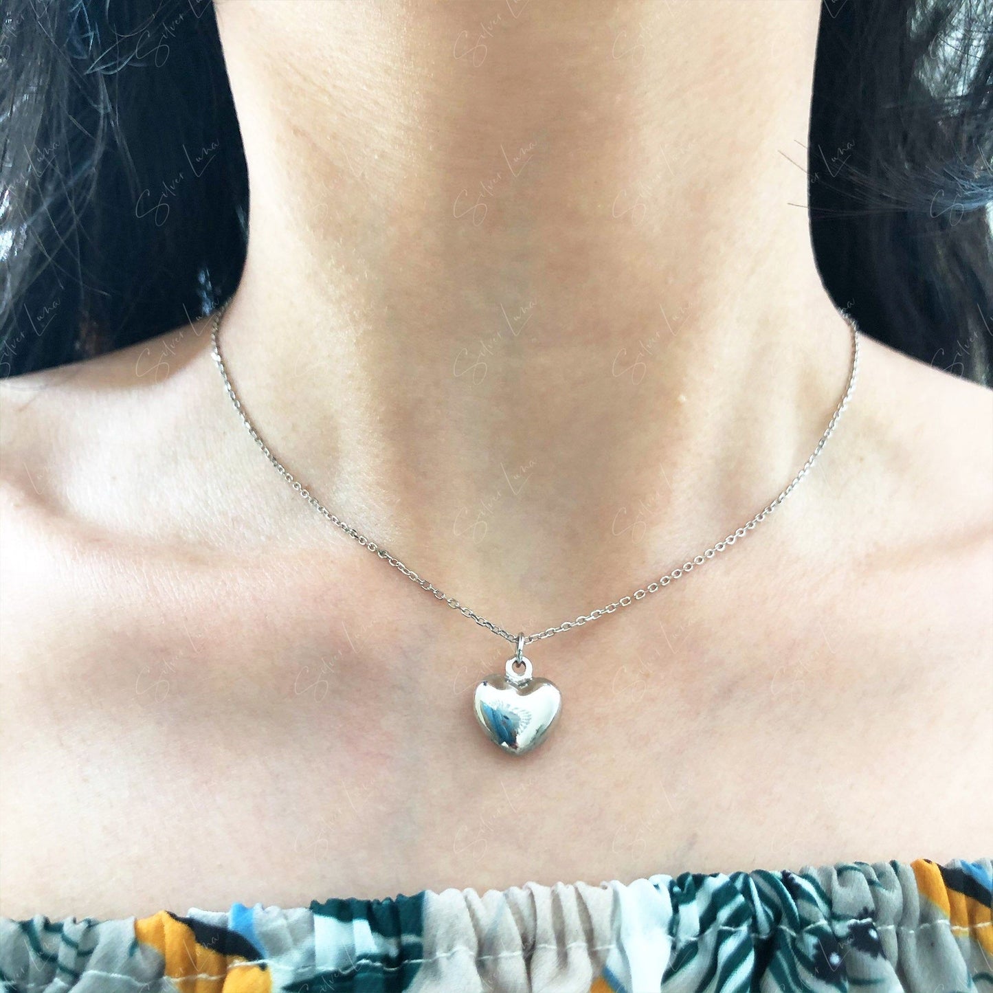 Heart charm pendant necklace in sterling silver