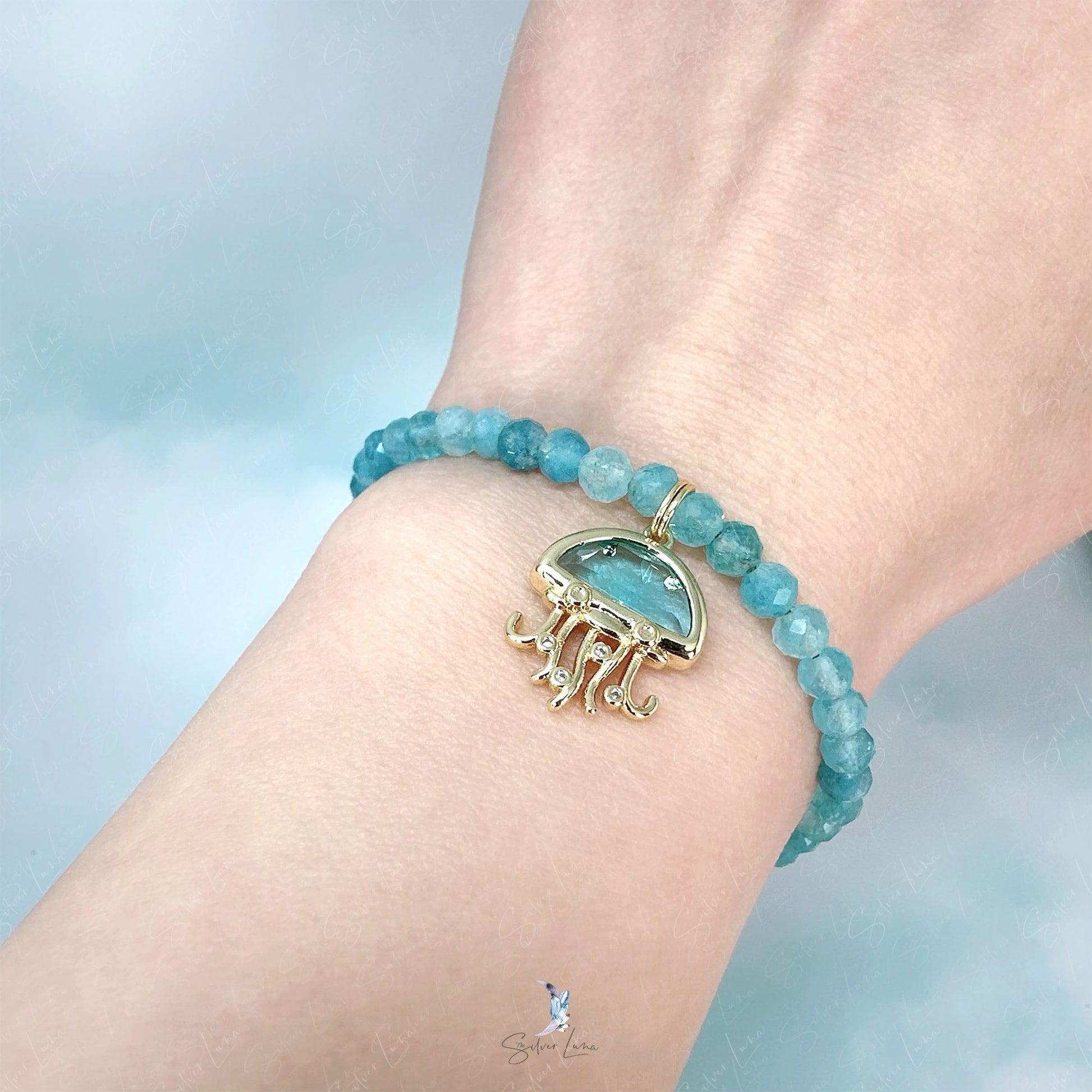 jellyfish blue beaded bracelet