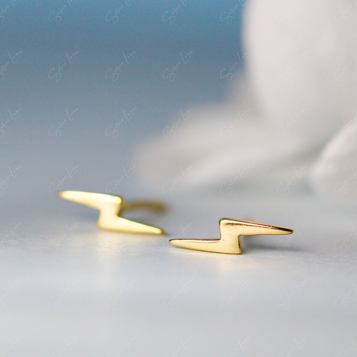 lighting bolt stud earrings