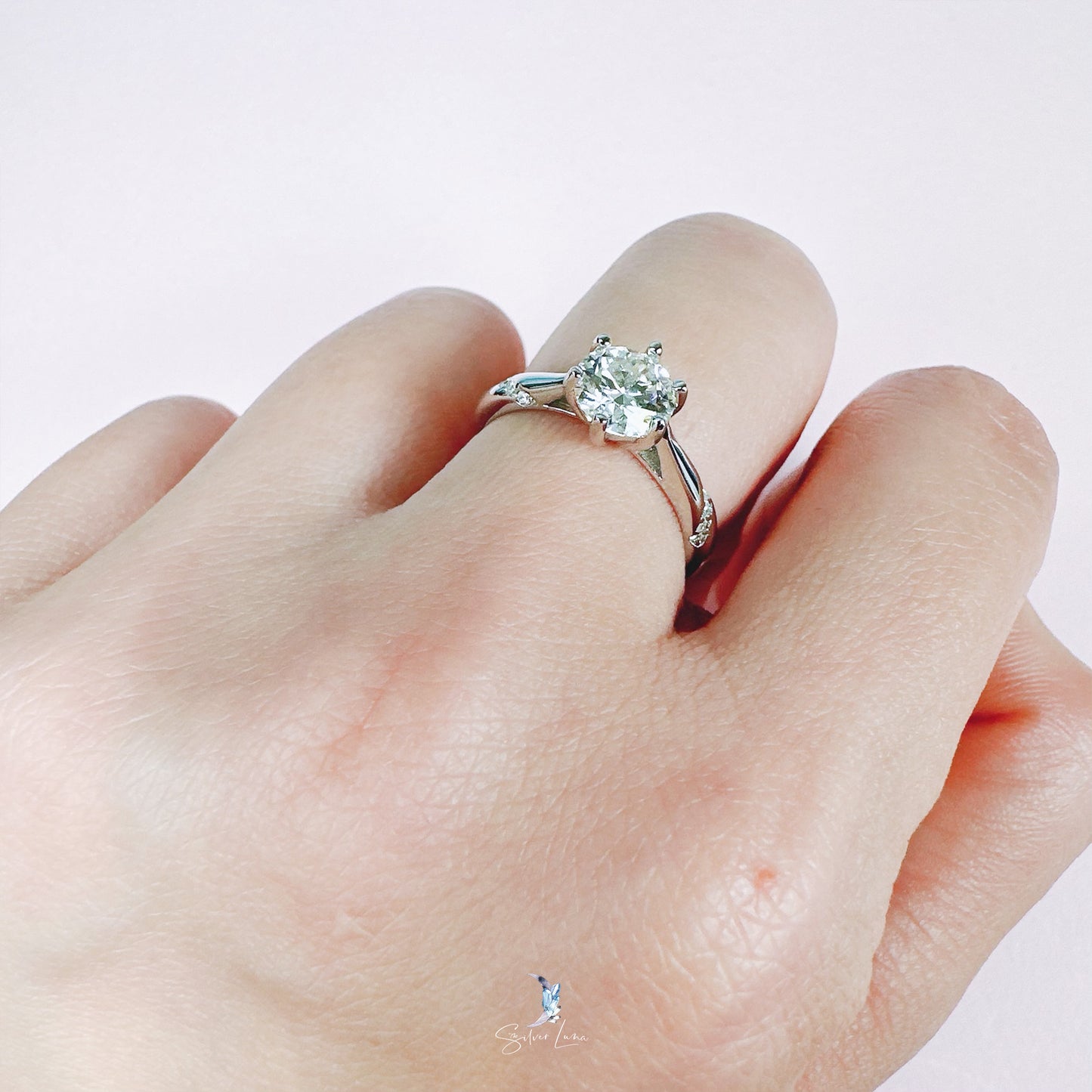 Moissanite engagement ring