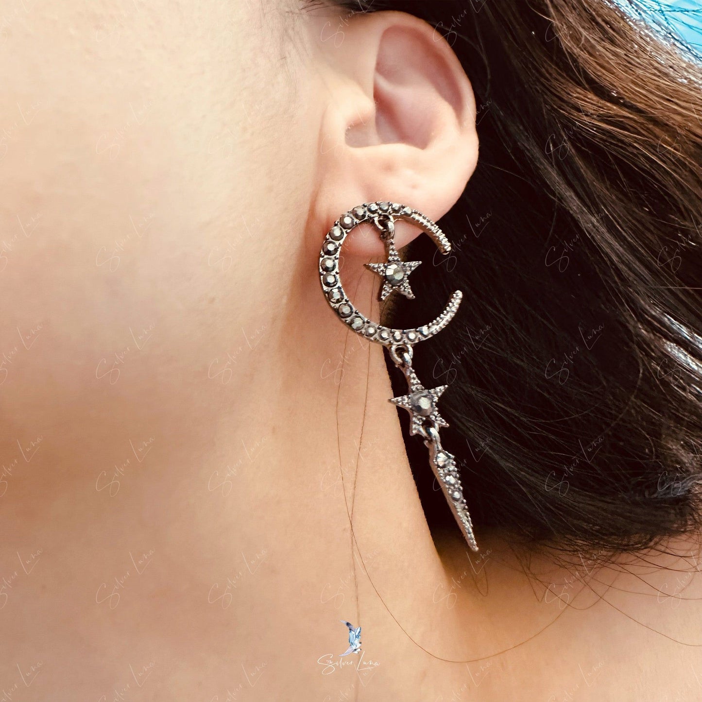 Moon and star dangle drop fashion earrings