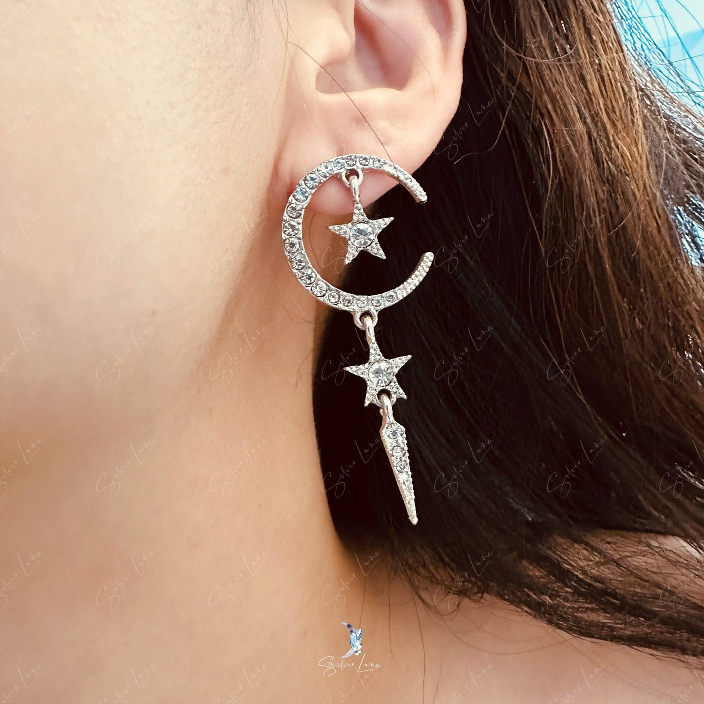 Moon and star dangle drop fashion earrings