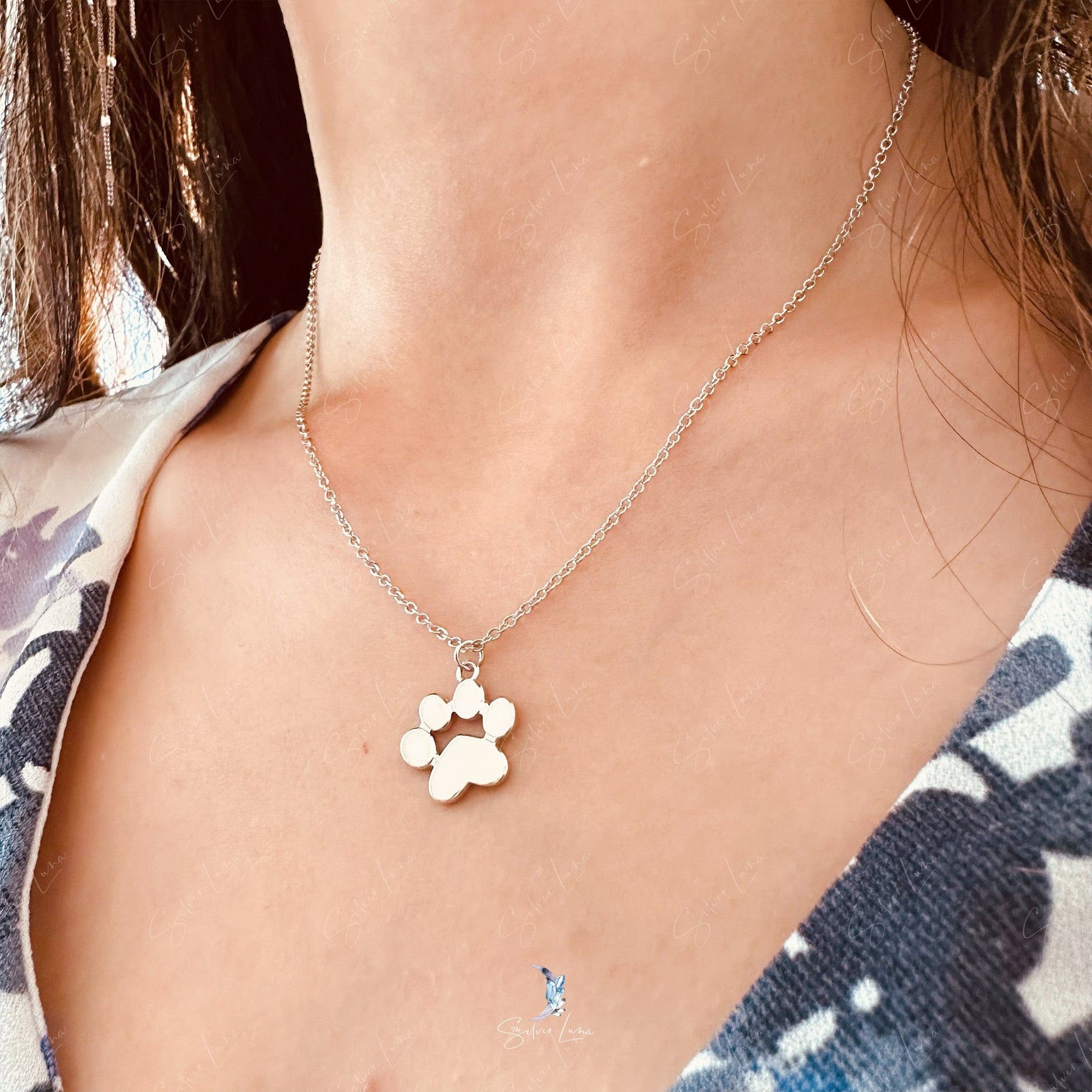 pet paw pendant necklace