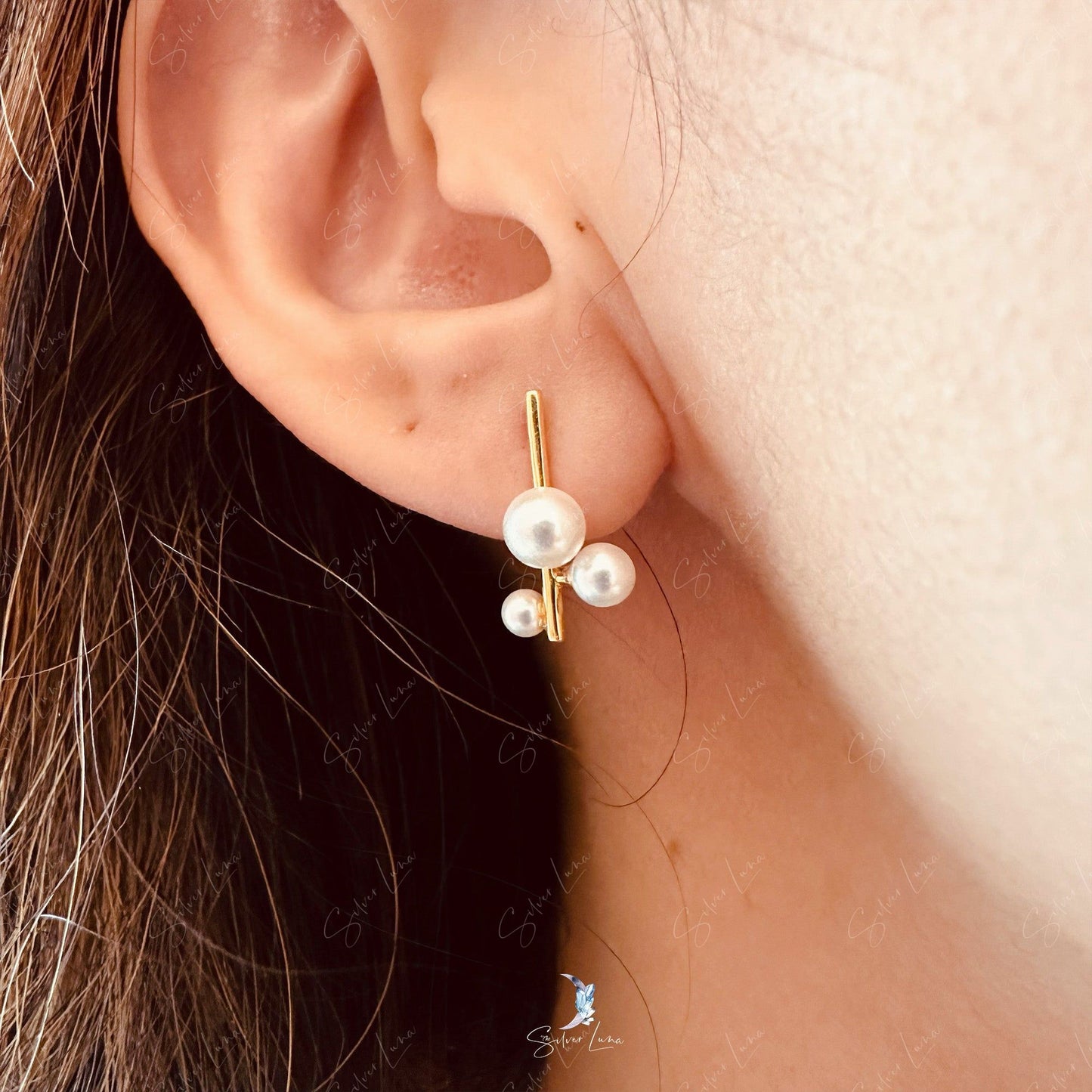 Pearls sterling silver stud earrings