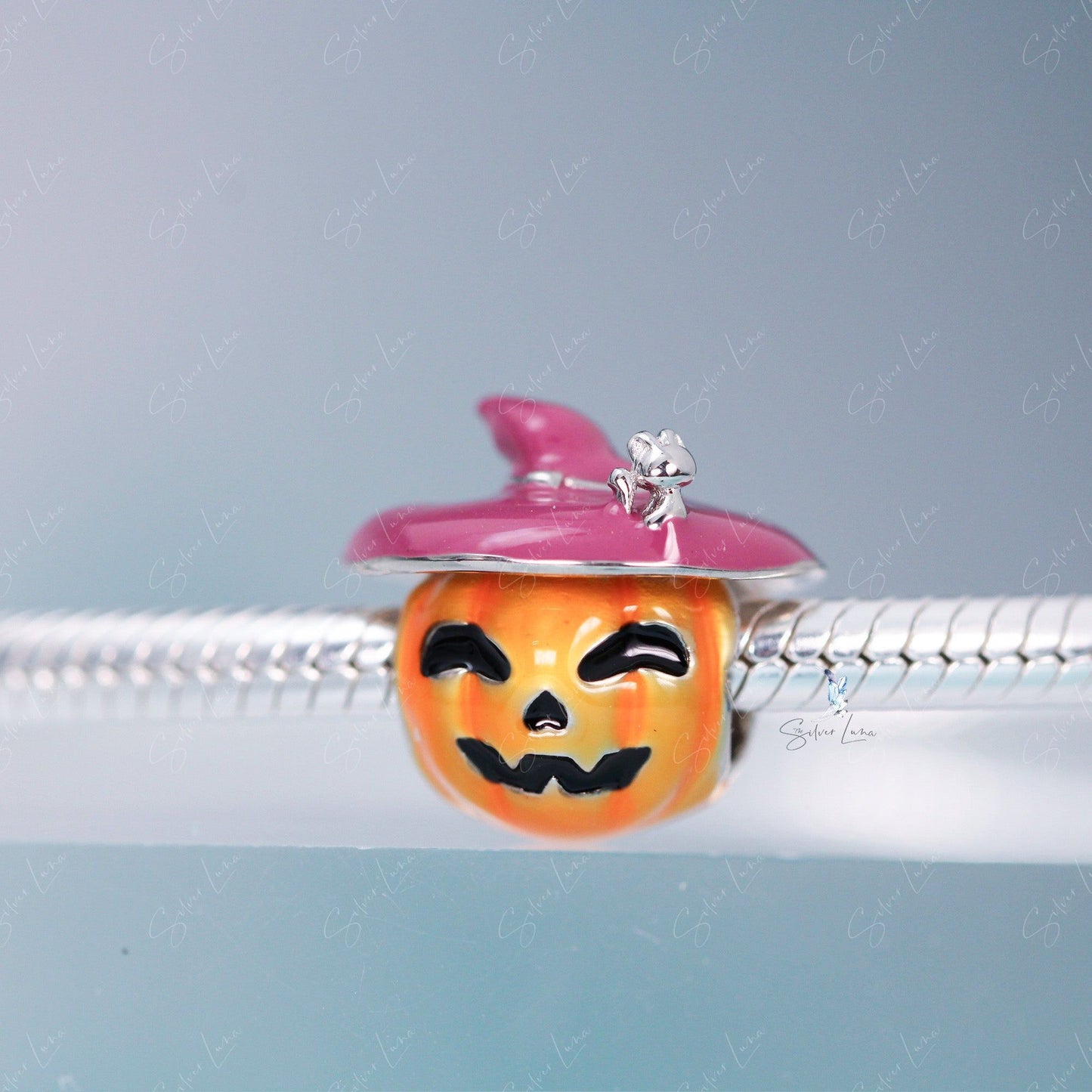 jack o lantern bead charm