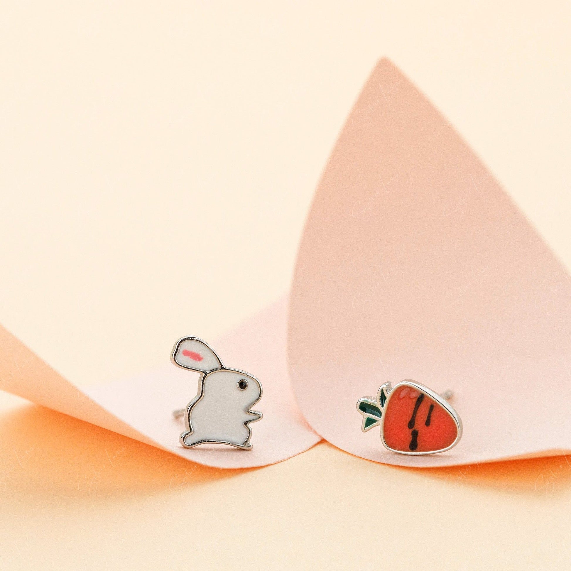 funny rabbit stud earrings