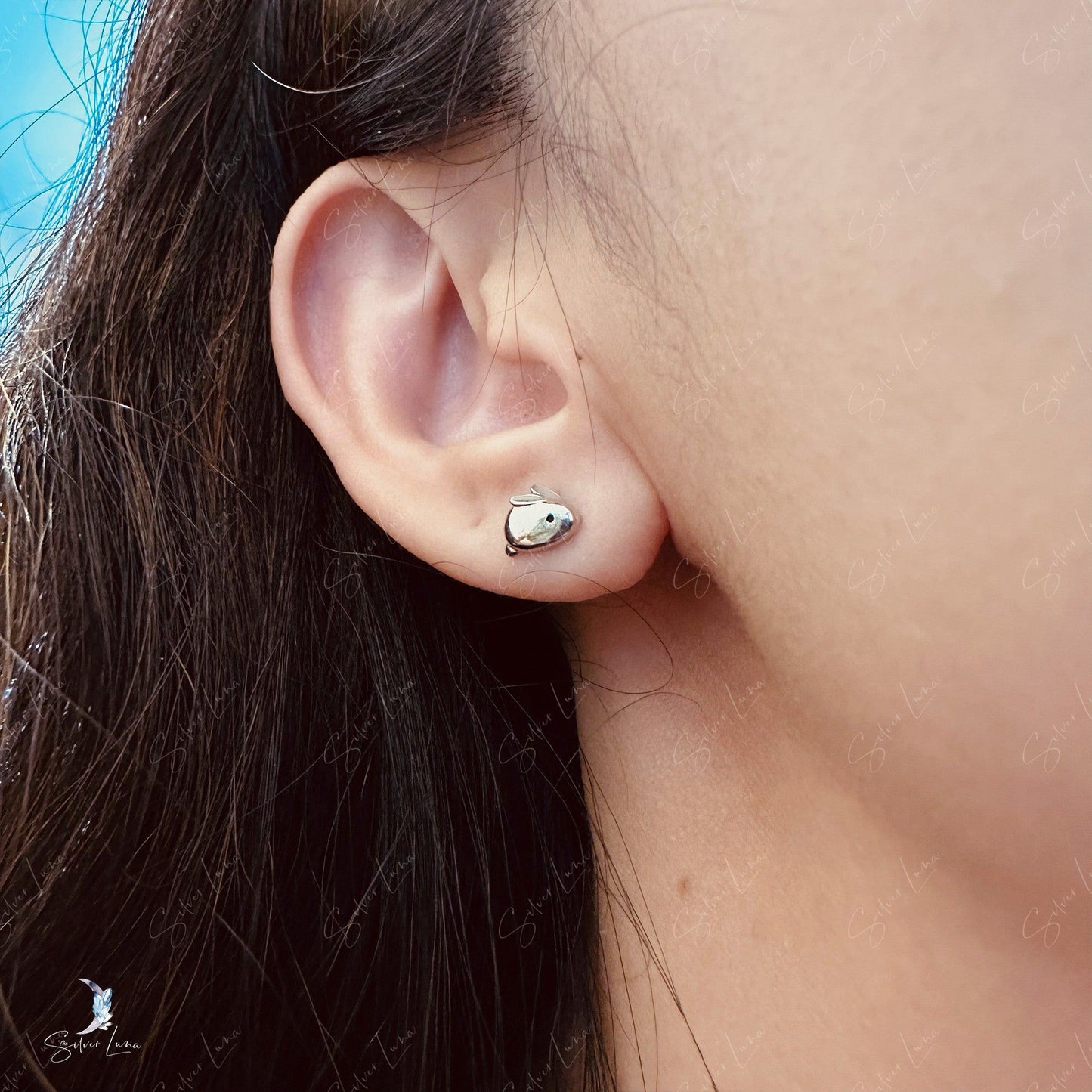Cute rabbit bunny sterling silver screw back stud earrings