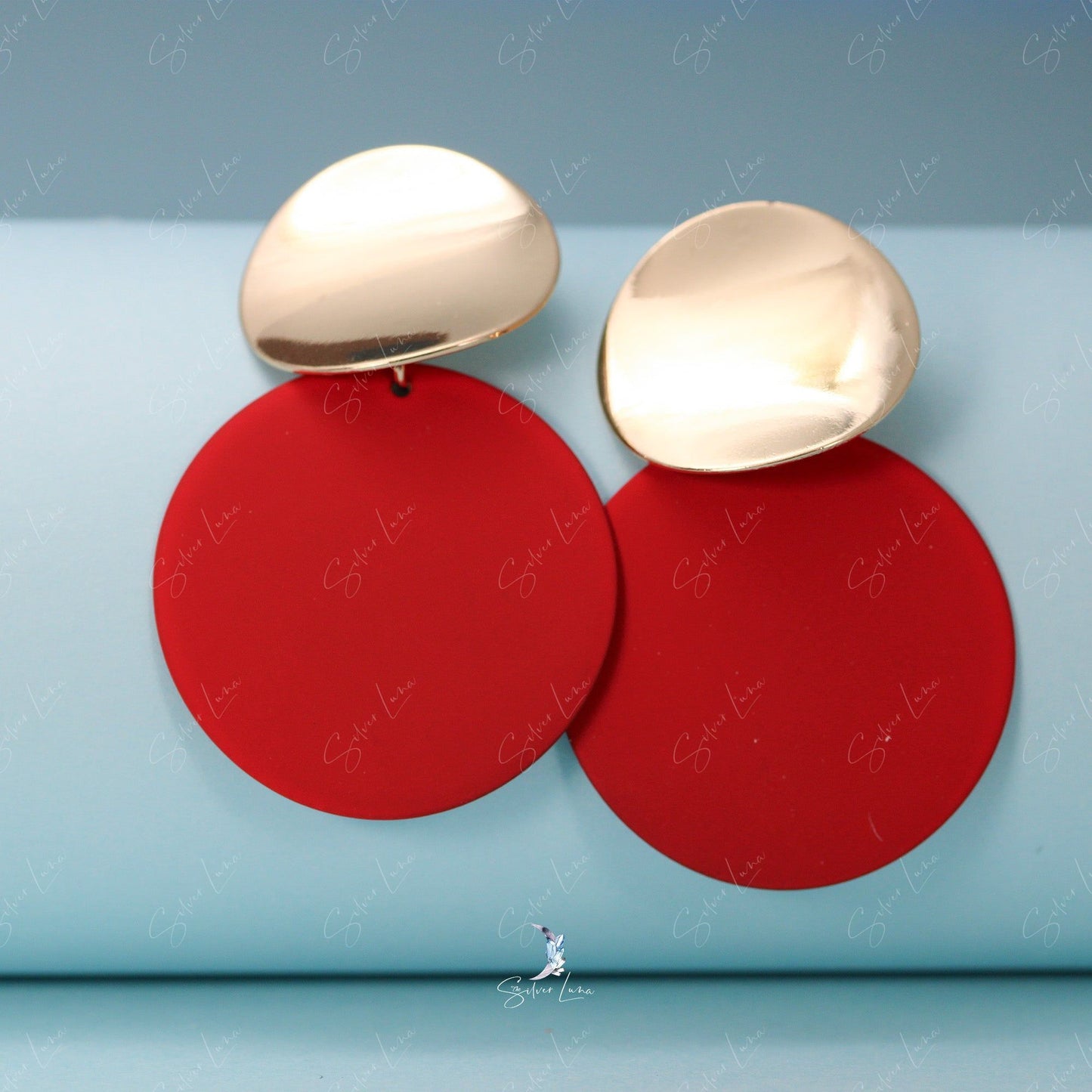 Abstract geometric circle statement earrings