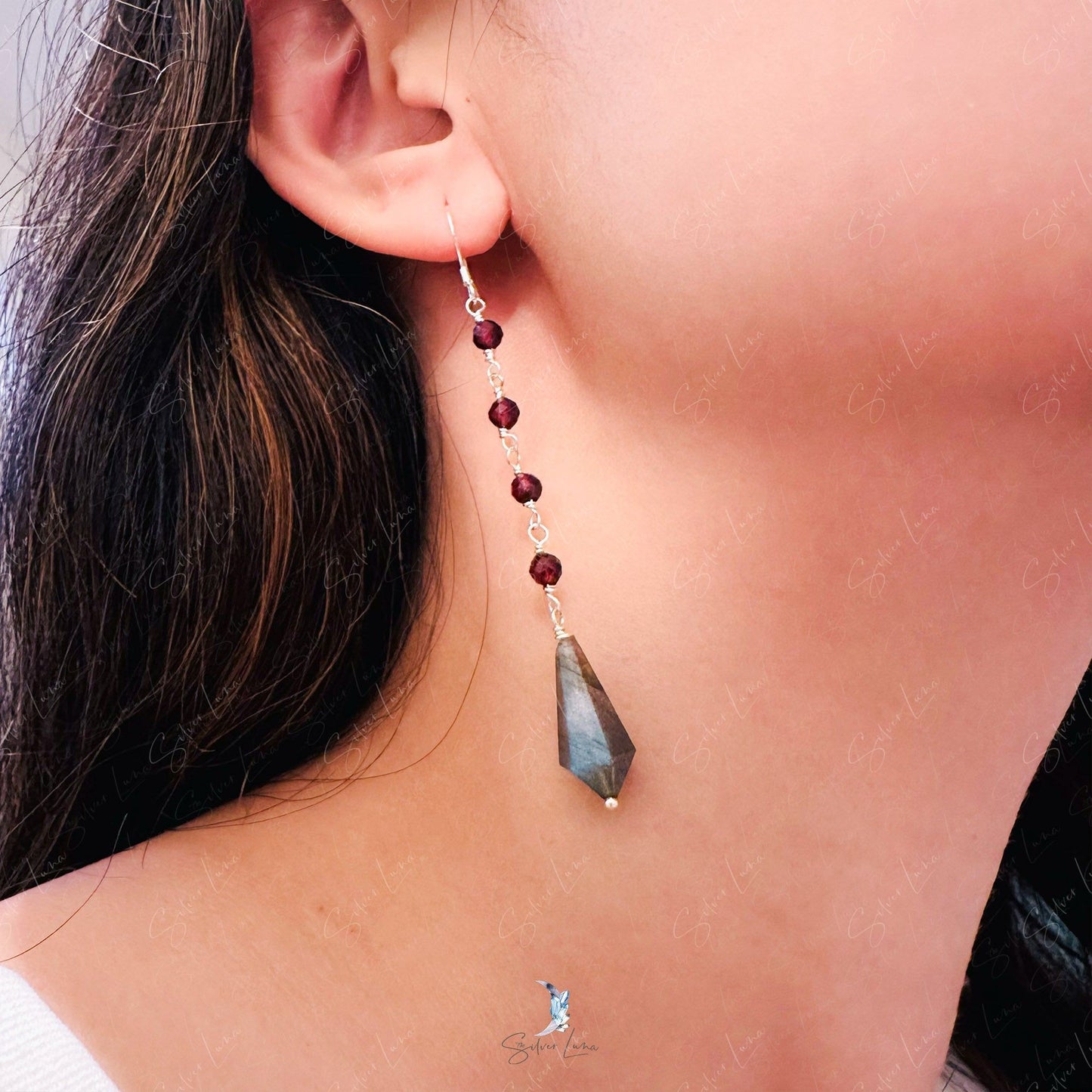 Diamond shape Labradorite and red garnet handmade earrings