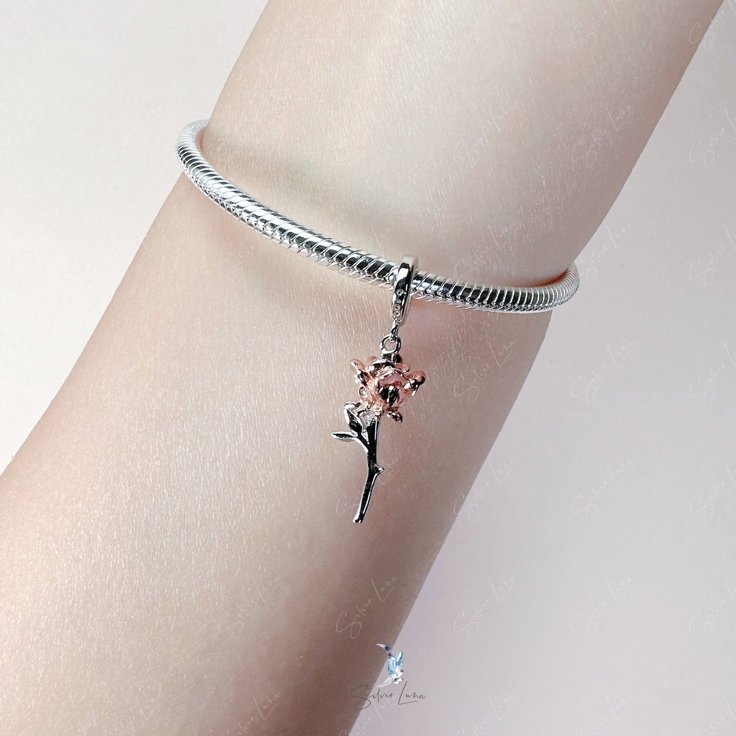 Sweat Rose Pendant Charm