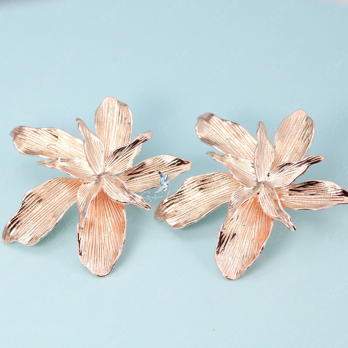 Flower statement big stud earrings