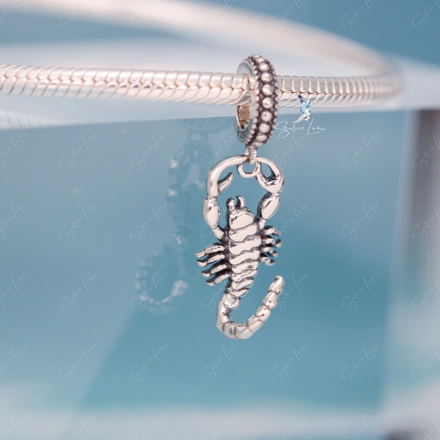 scorpion pendant charm
