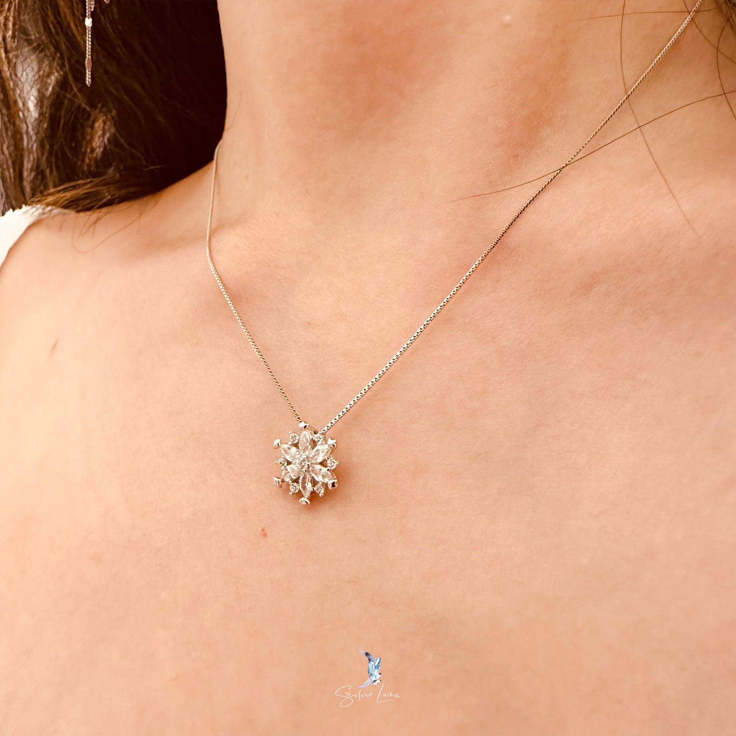snowflake pendant necklace