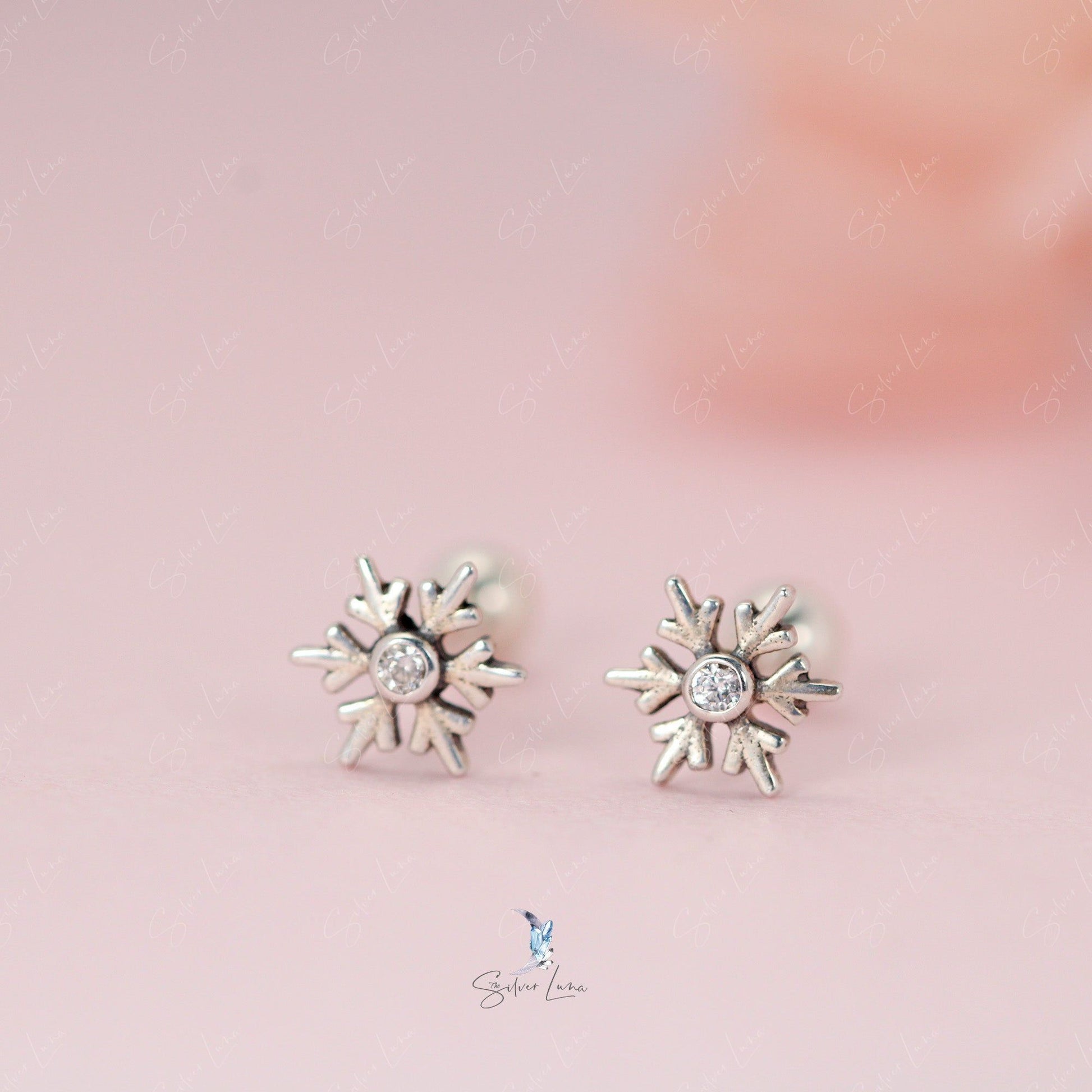 snowflake screw back stud earrings