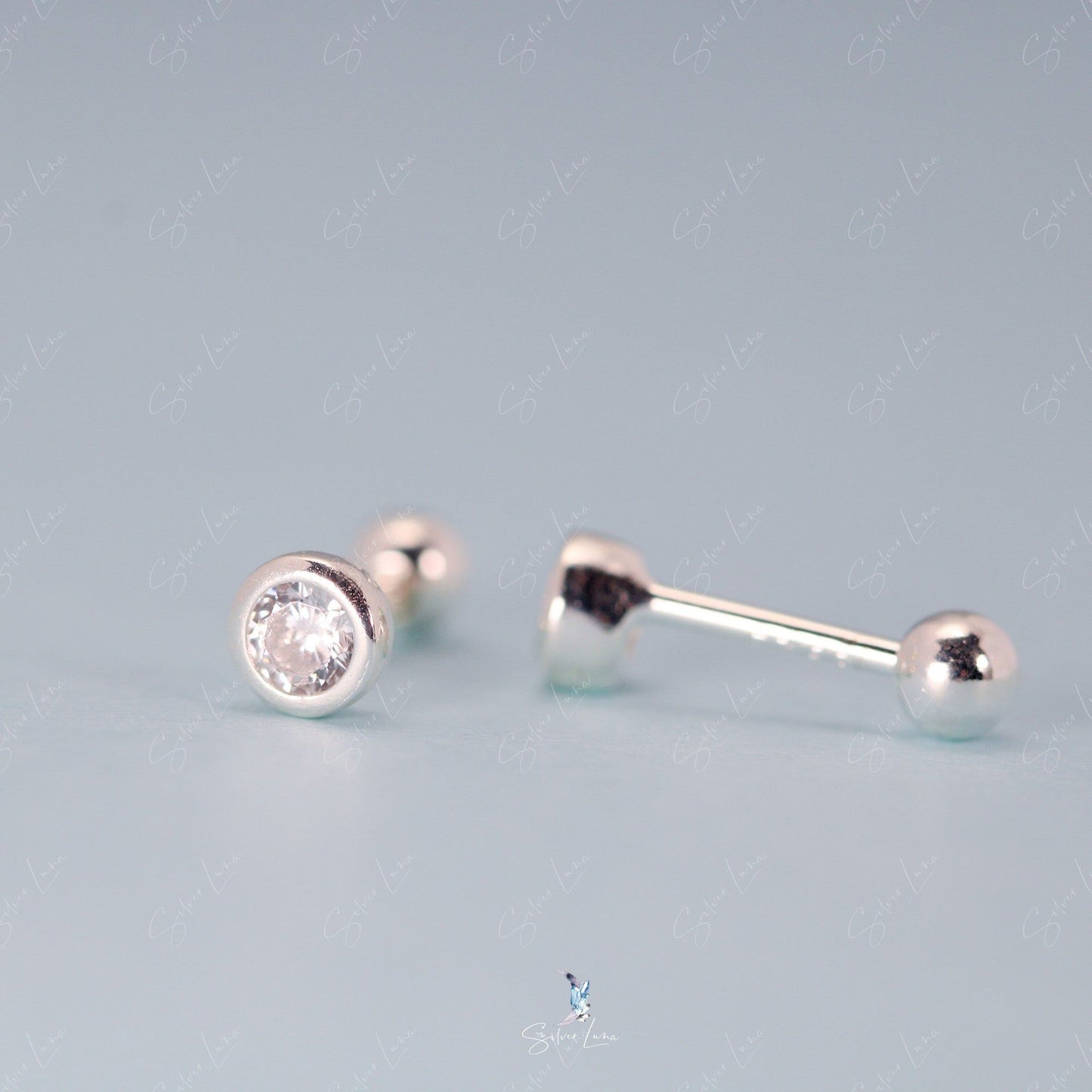 Solitaire cz Silver stud earrings