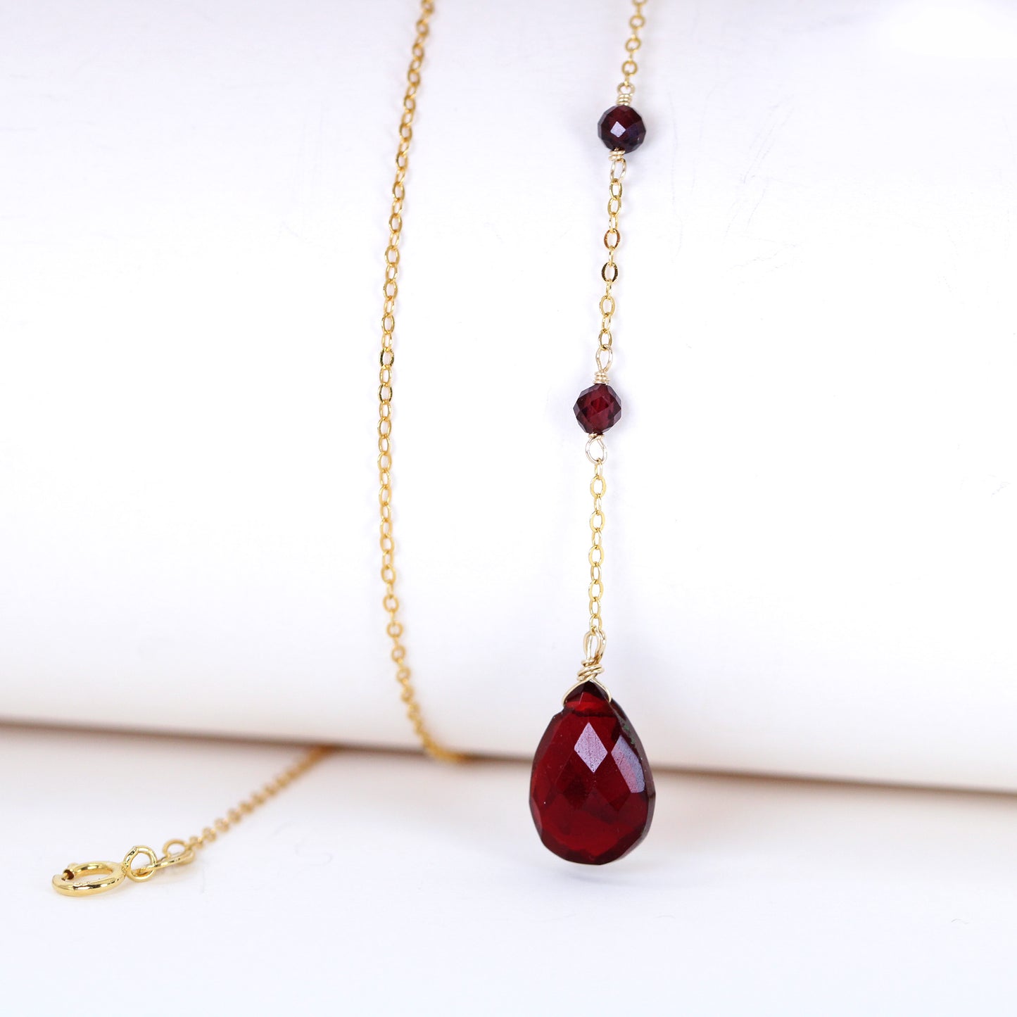 teardrop red garnet lariat necklace