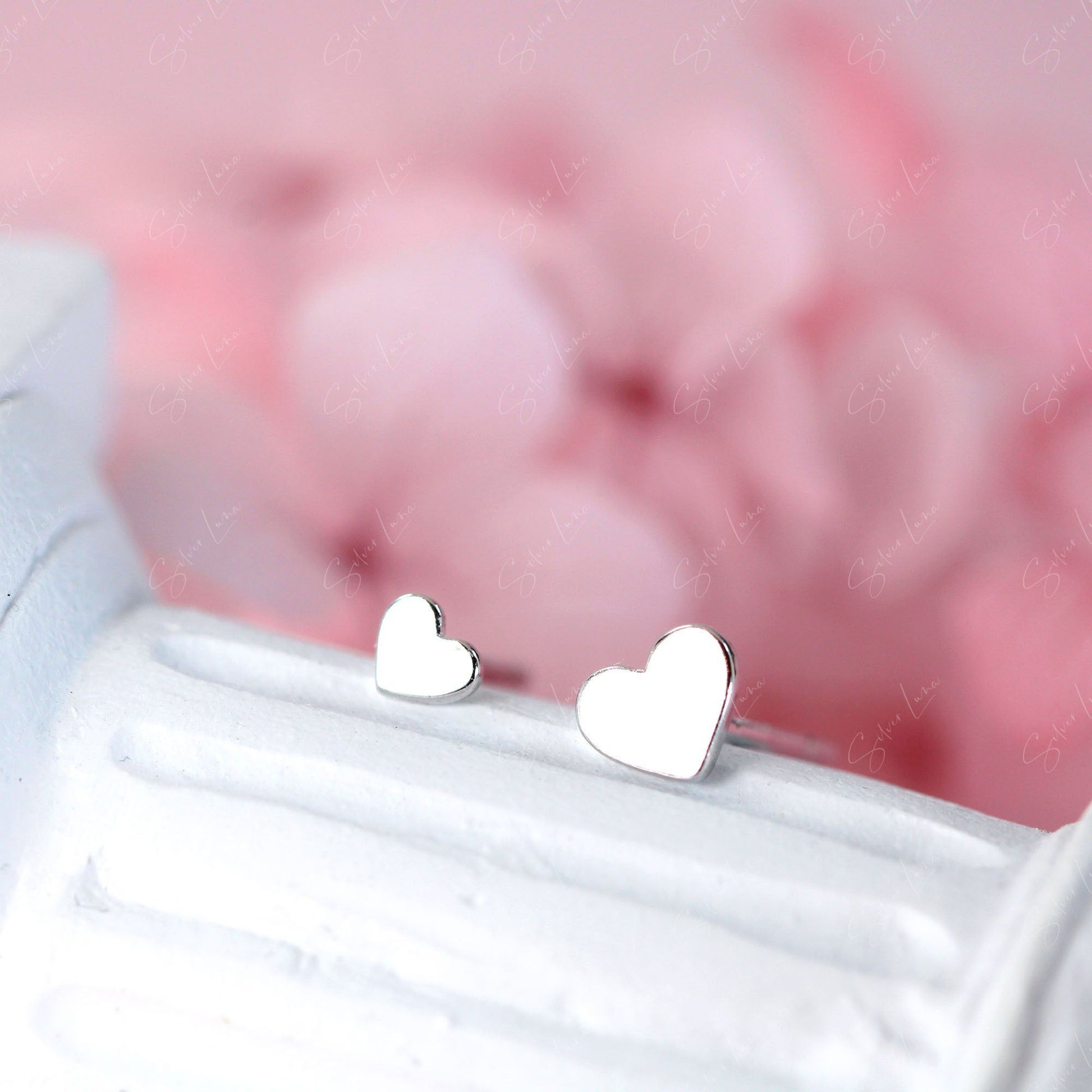 silver heart stud earrings