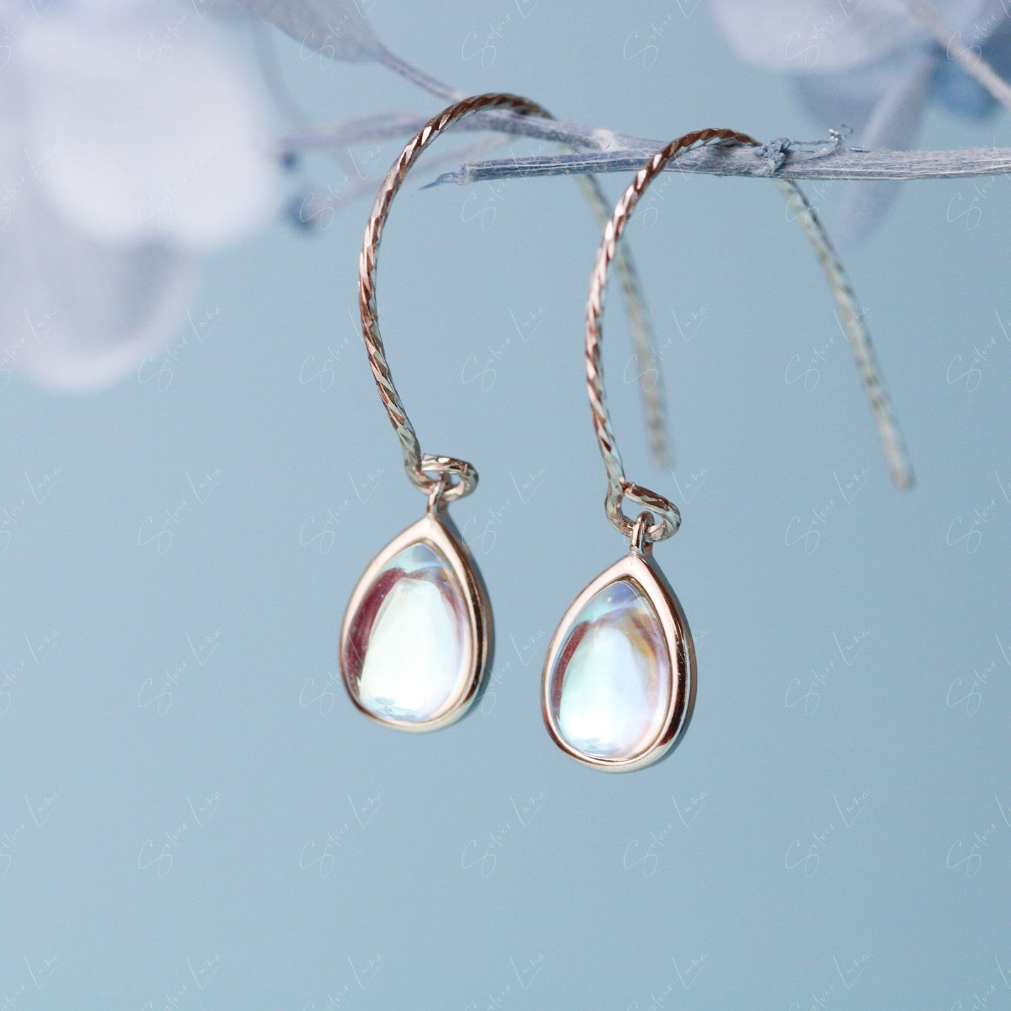 Teardrop sterling silver dangle drop earrings