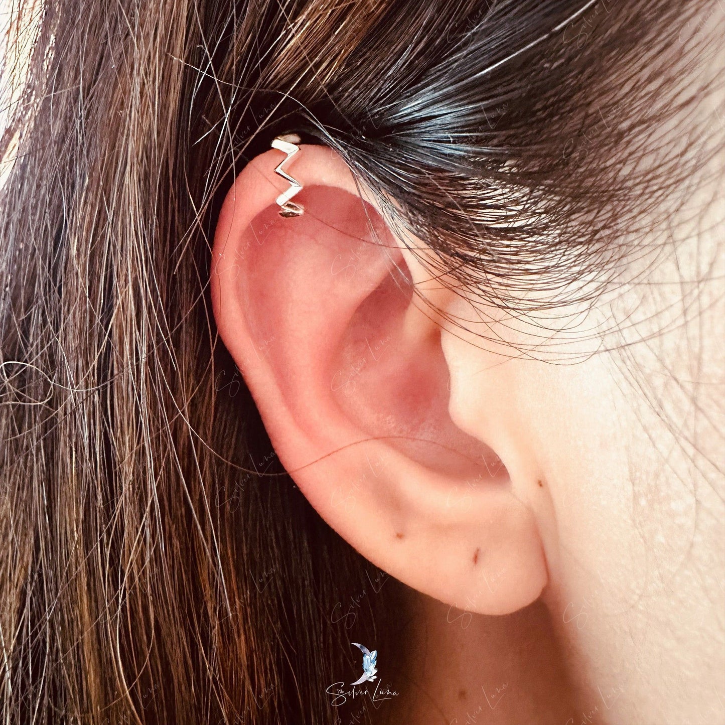 zigzag line ear cuffs