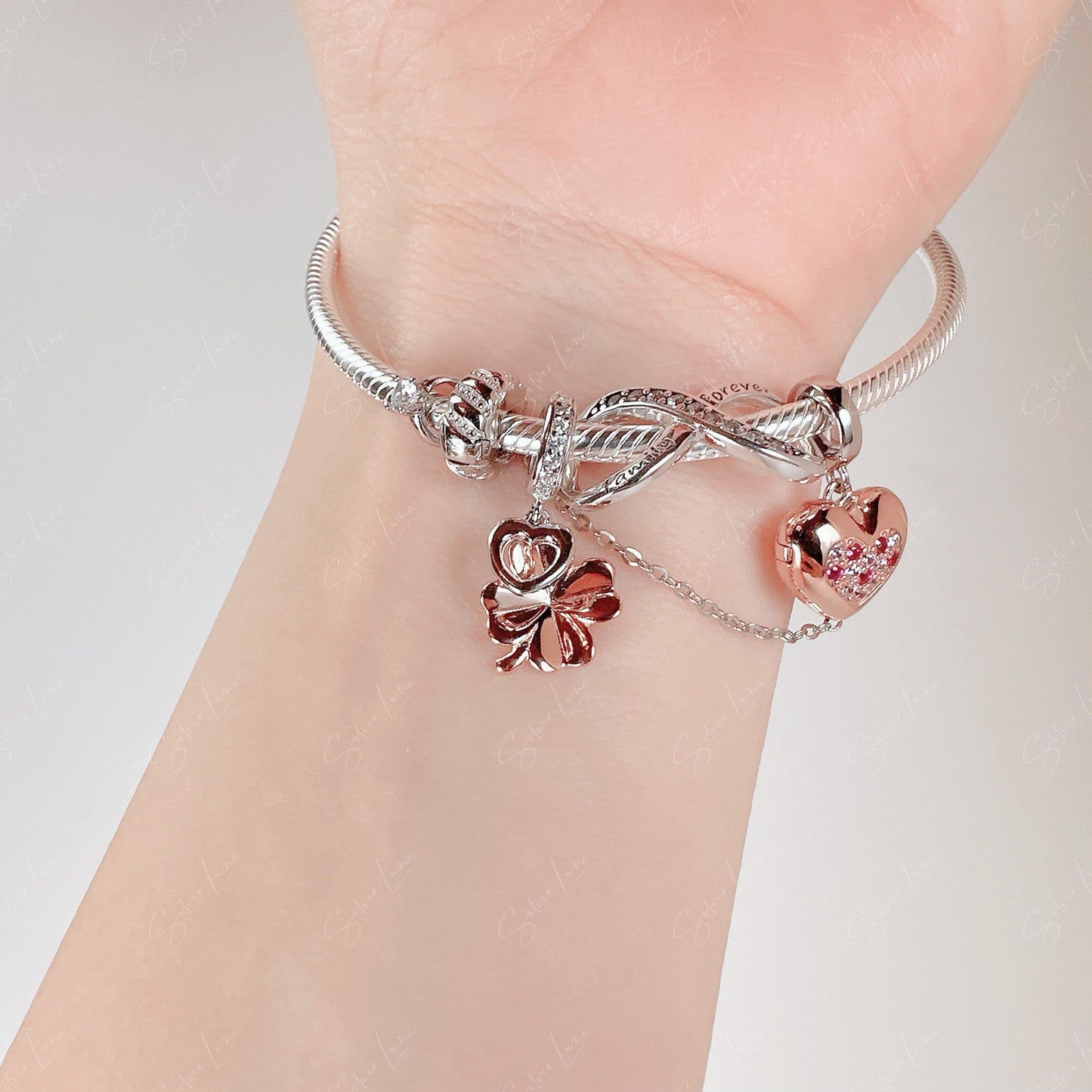 Four leaf clover sterling silver pendant charm