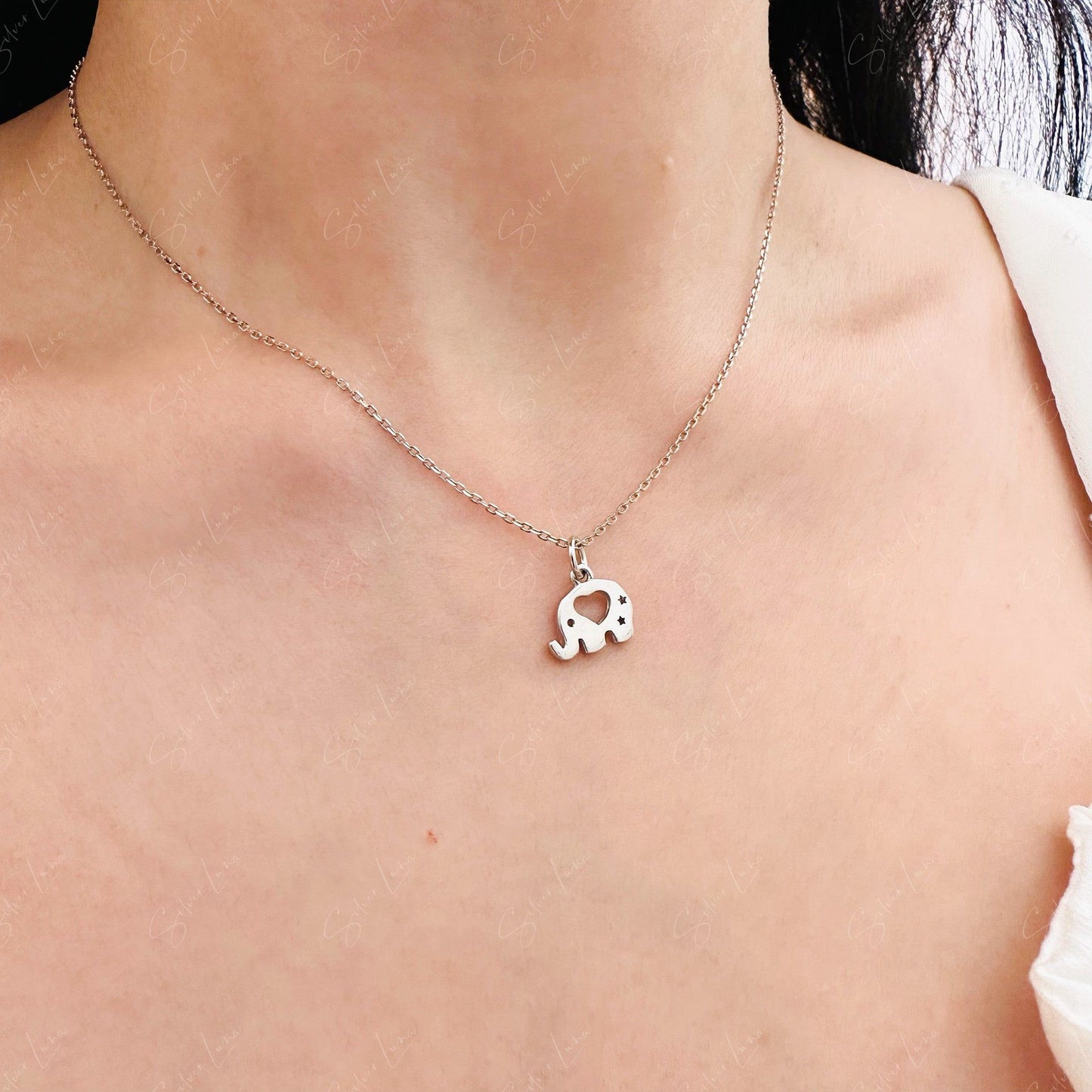 dainty elephant pendant necklace