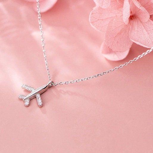 dainty airplane pendant necklace