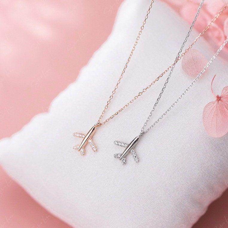 dainty airplane pendant necklace