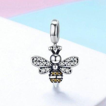 honey bee pendant charm