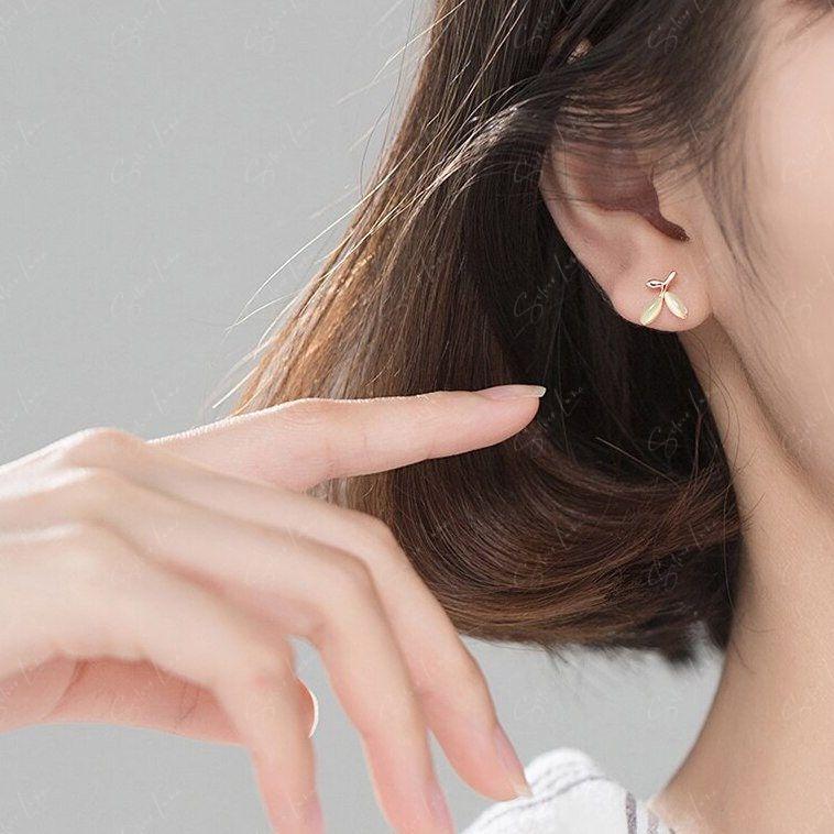 green leaf stud earrings