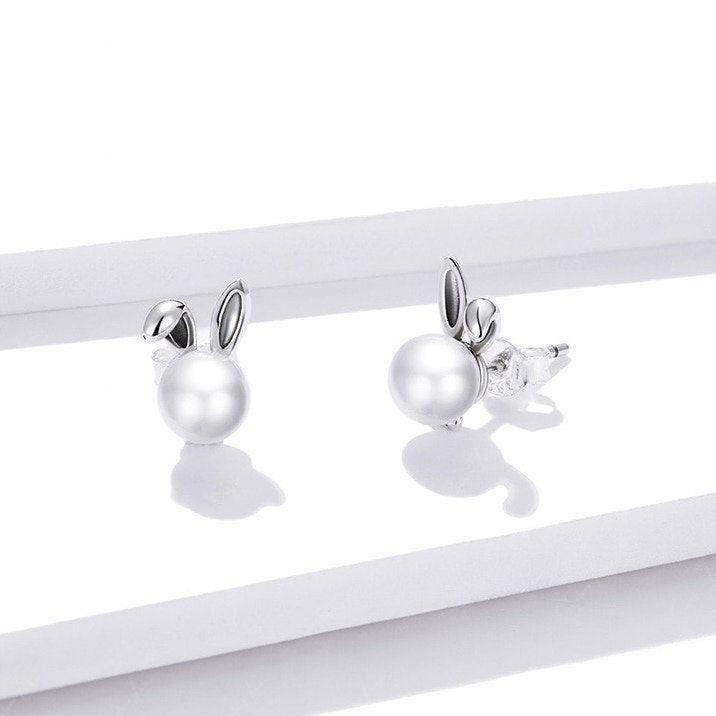 rabbit pearl stud earrings