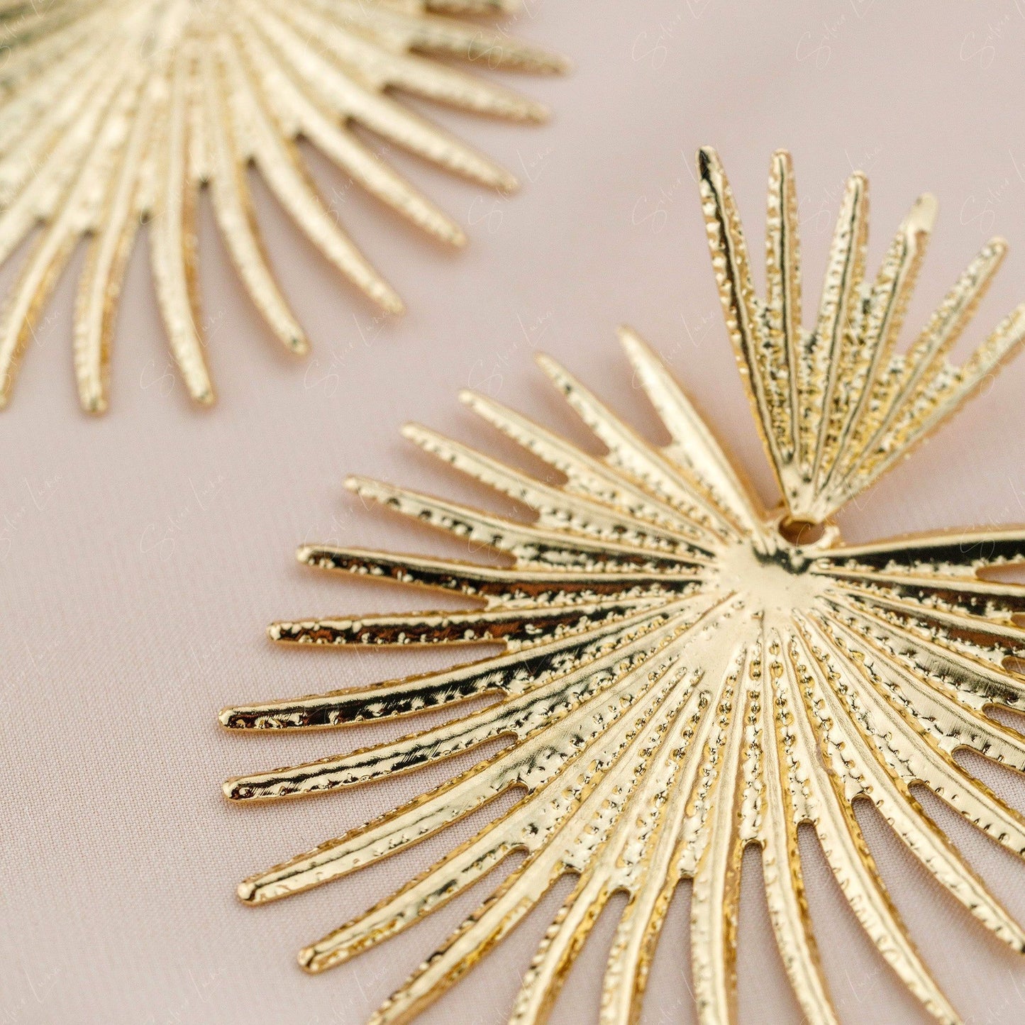 sun ray metal fashion earrings
