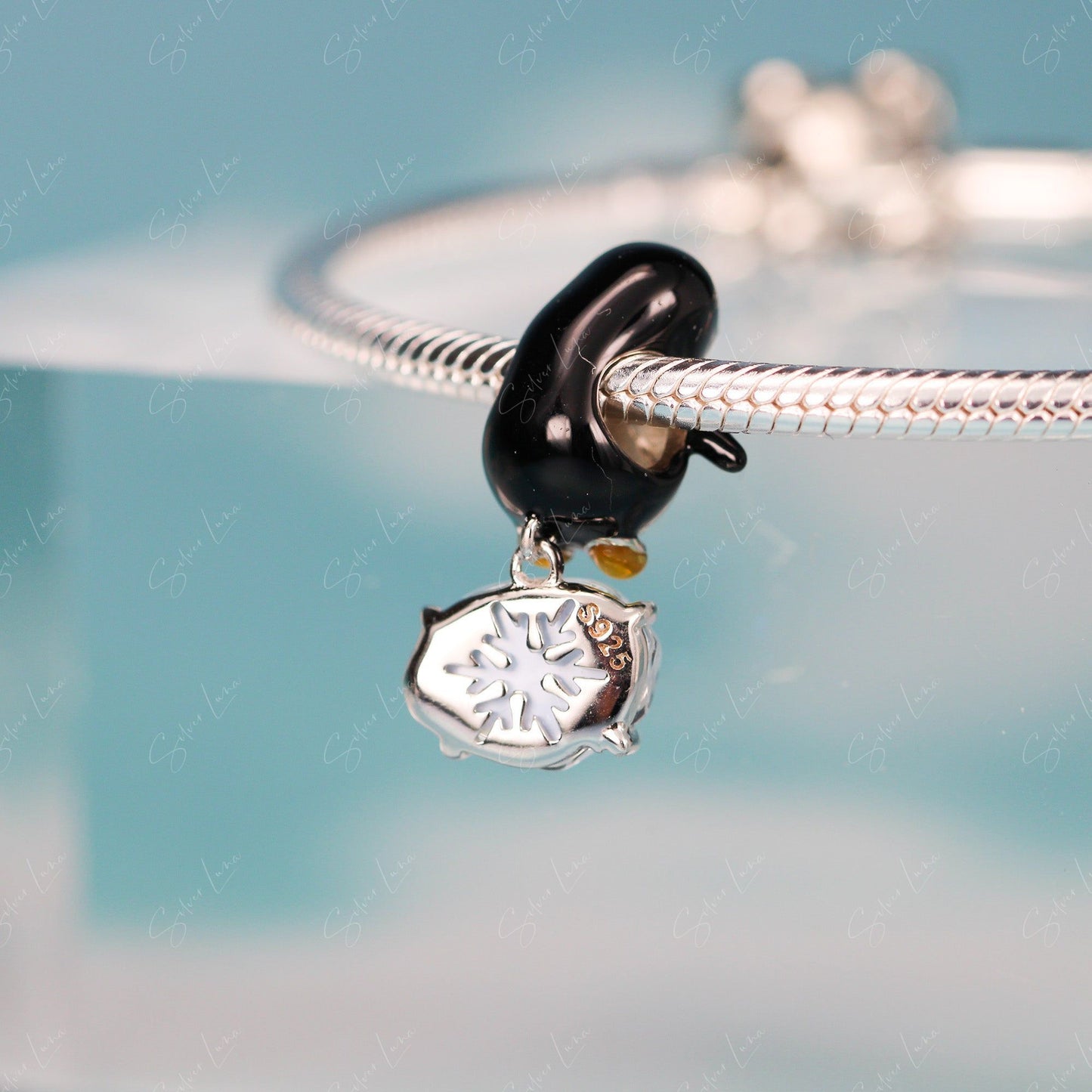 penguin dangle charm