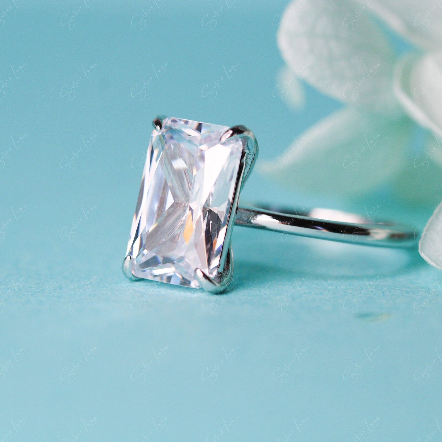 radiant cubic zirconia ring